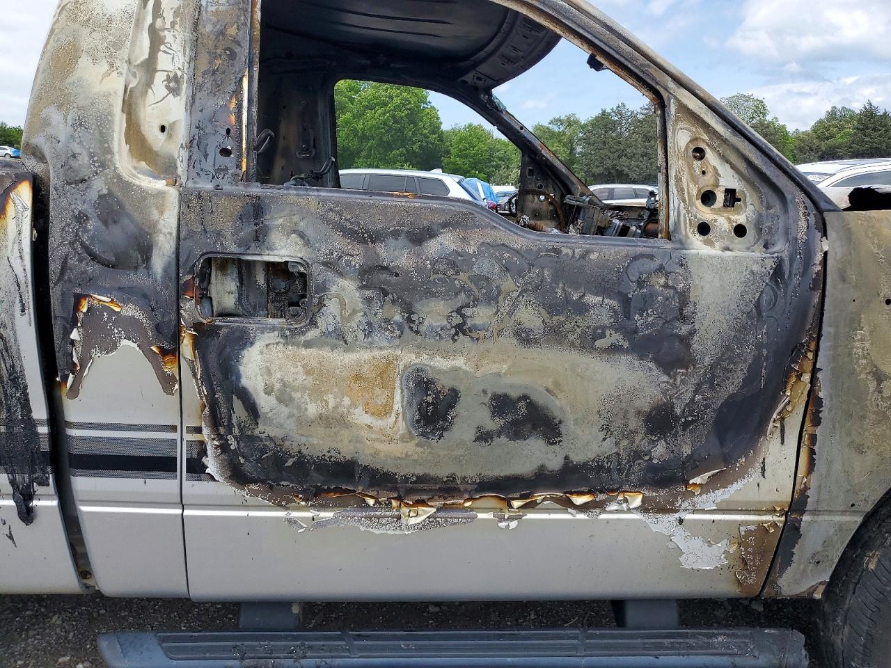 2014 Ford F150 Silver vin: 1FTMF1ET5EFA55475