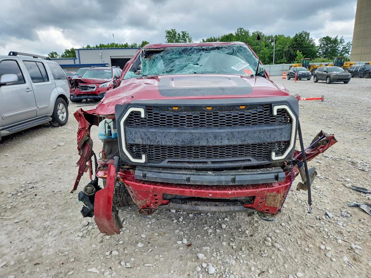 2014 Ford F150 Red vin: 1FTMF1ET5EFB05047