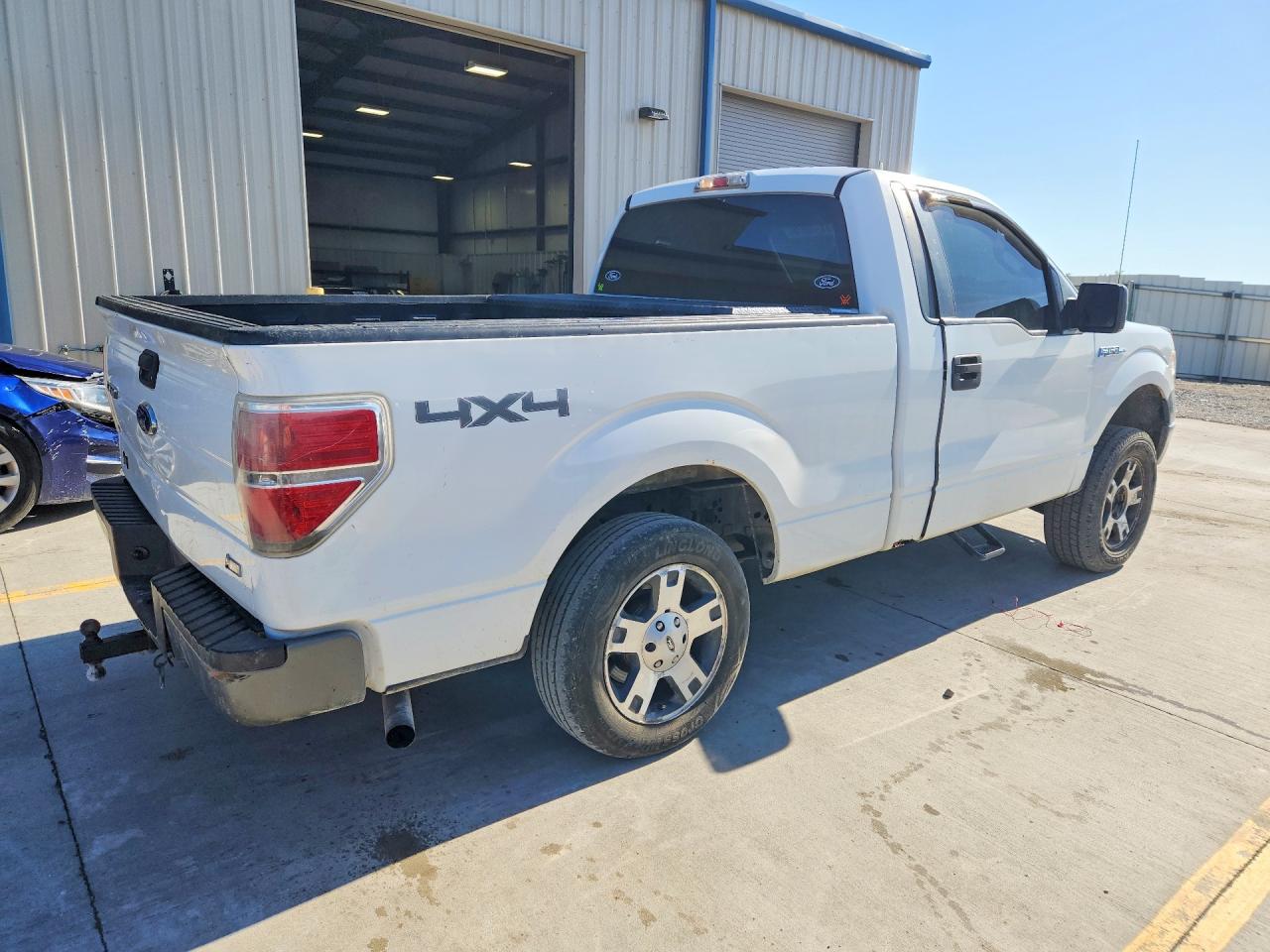 2010 Ford F150 White vin: 1FTMF1EV3AKA82600