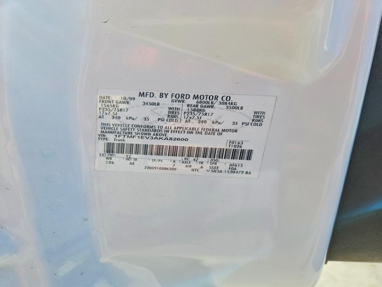 2010 Ford F150 White vin: 1FTMF1EV3AKA82600