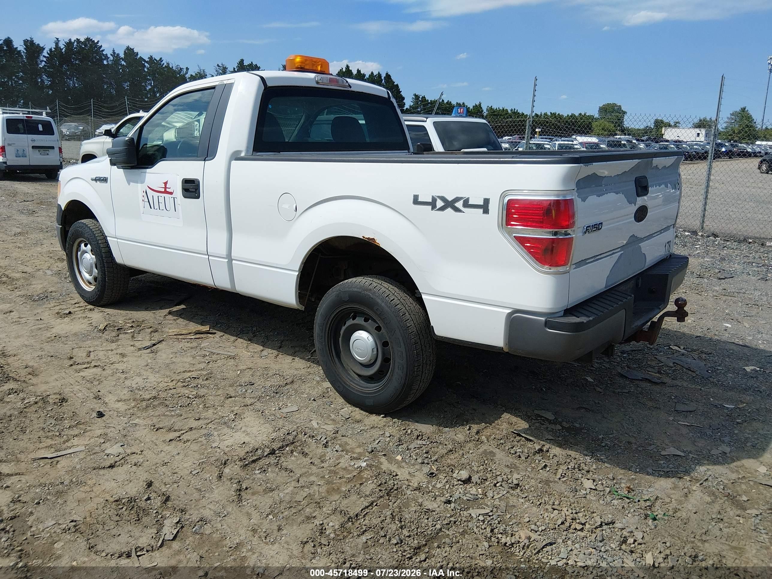 2010 Ford F-150 Stx/xl/xl W/mid-box Prep/xlt/xlt W/mid-box Prep White vin: 1FTMF1EW2AKA82497
