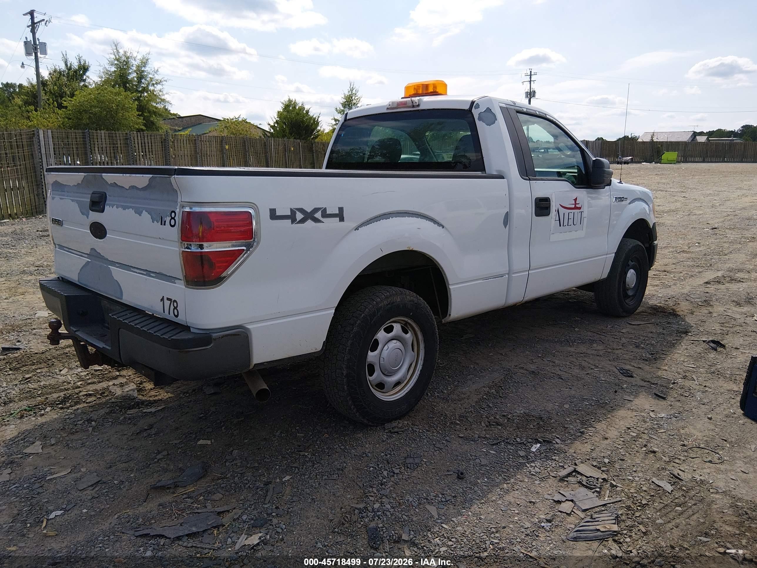 2010 Ford F-150 Stx/xl/xl W/mid-box Prep/xlt/xlt W/mid-box Prep White vin: 1FTMF1EW2AKA82497