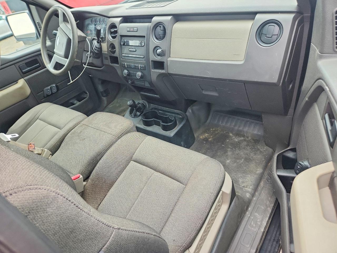2010 Ford F150 Black vin: 1FTMF1EW2AKB71003