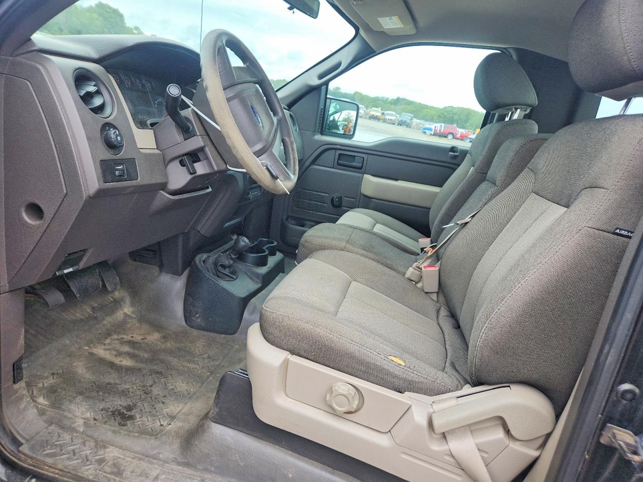 2010 Ford F150 Black vin: 1FTMF1EW2AKB71003