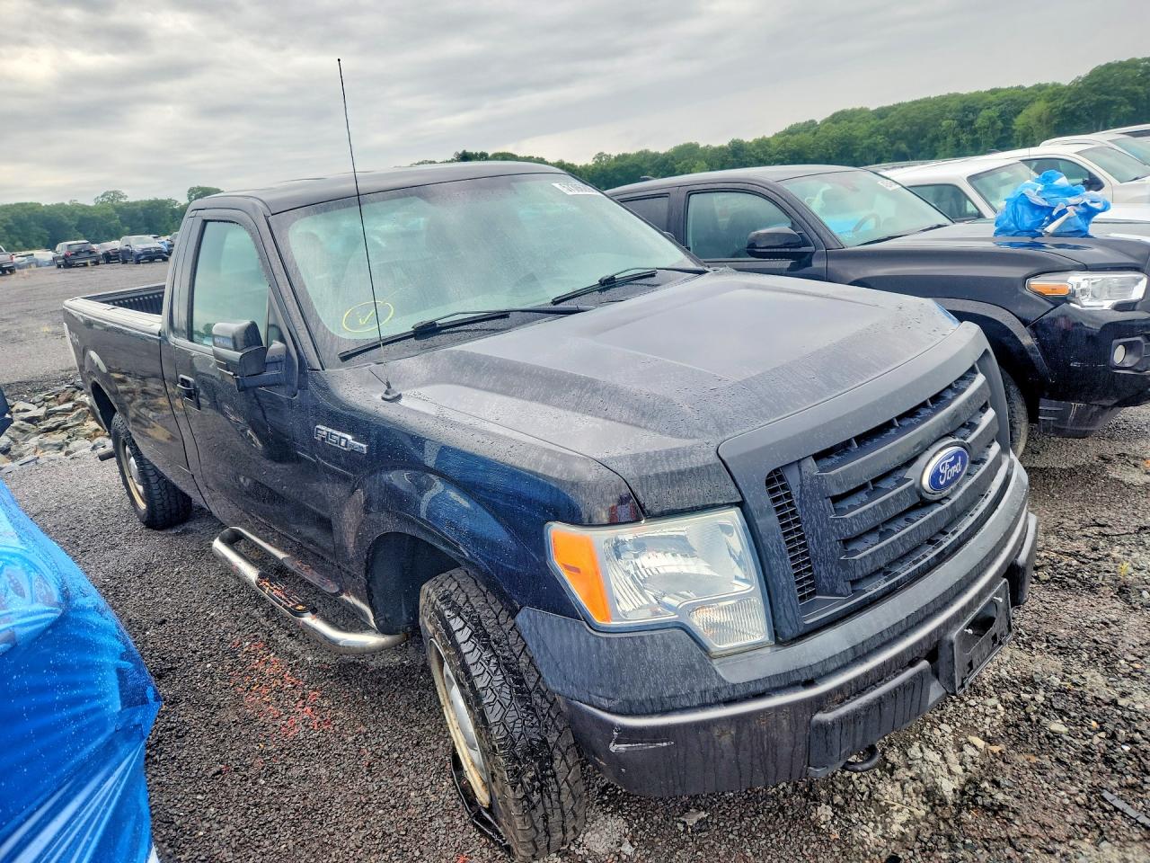 2010 Ford F150 Black vin: 1FTMF1EW2AKB71003