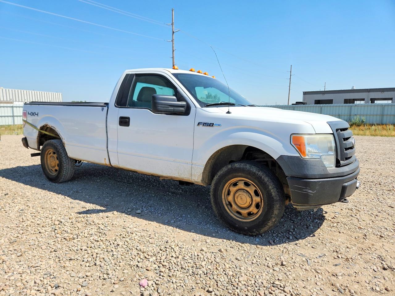 2010 Ford F150 White vin: 1FTMF1EW4AKA89936