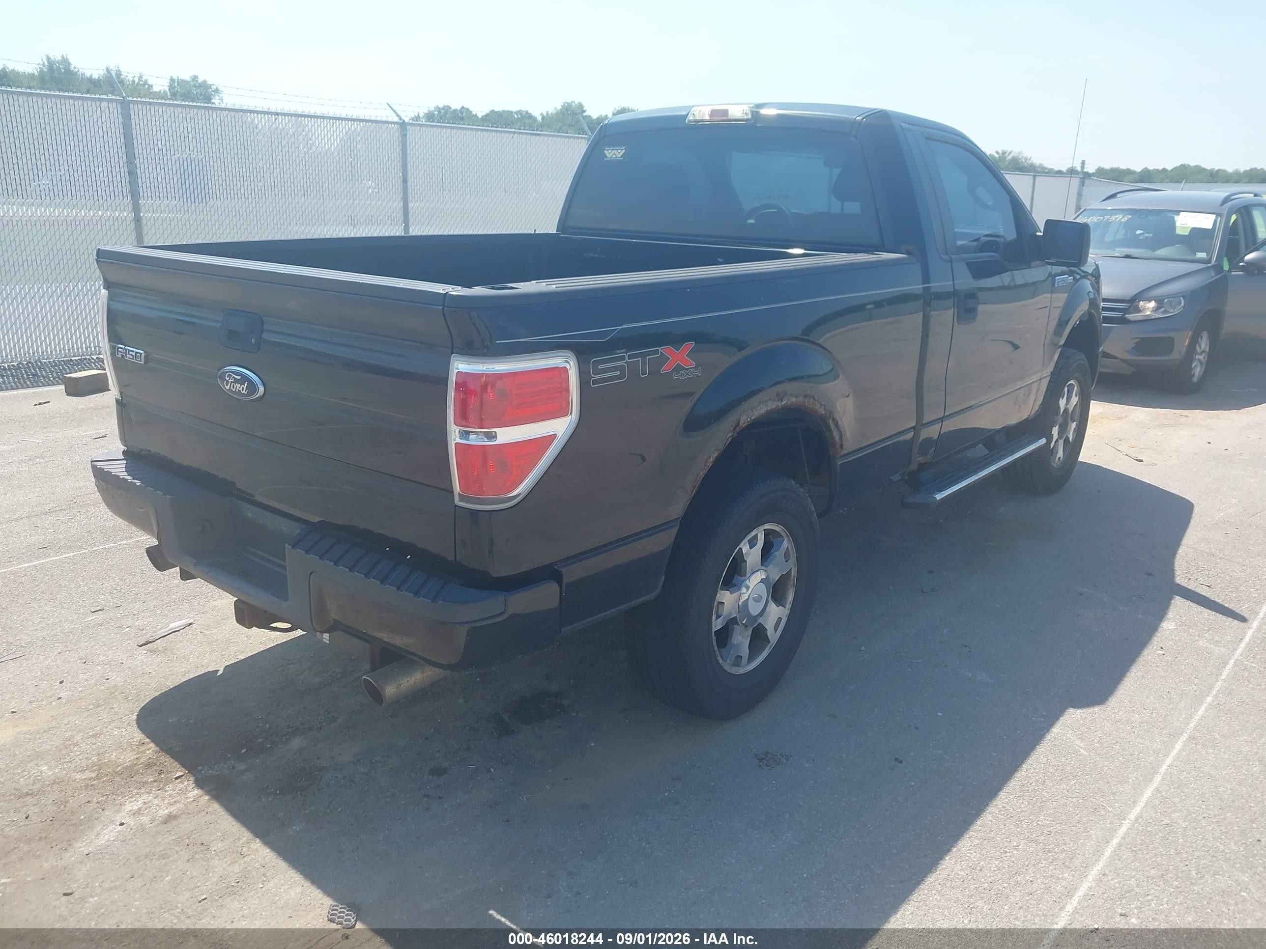 2010 Ford F-150 Stx Black vin: 1FTMF1EW4AKC54268