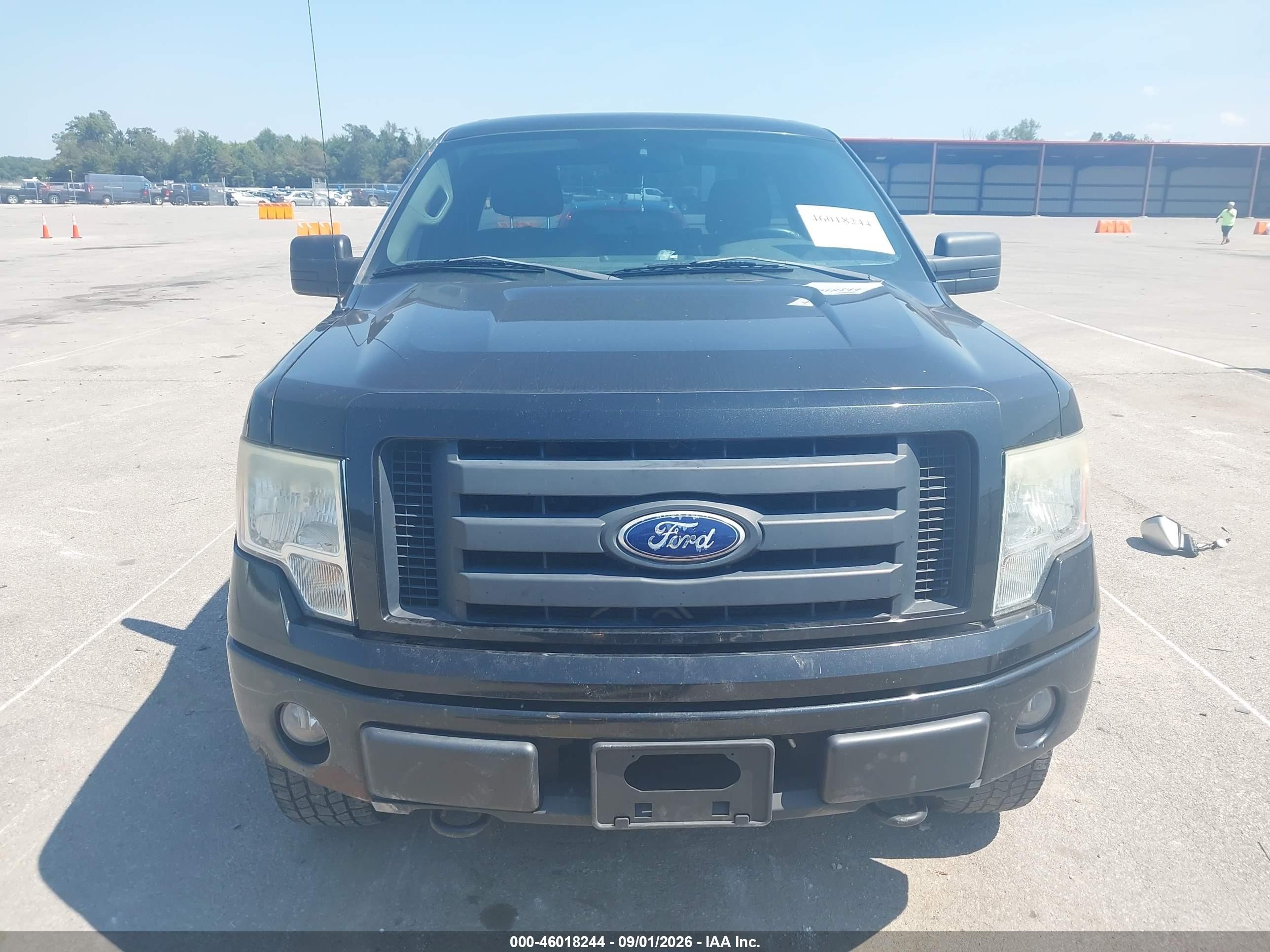 2010 Ford F-150 Stx Black vin: 1FTMF1EW4AKC54268