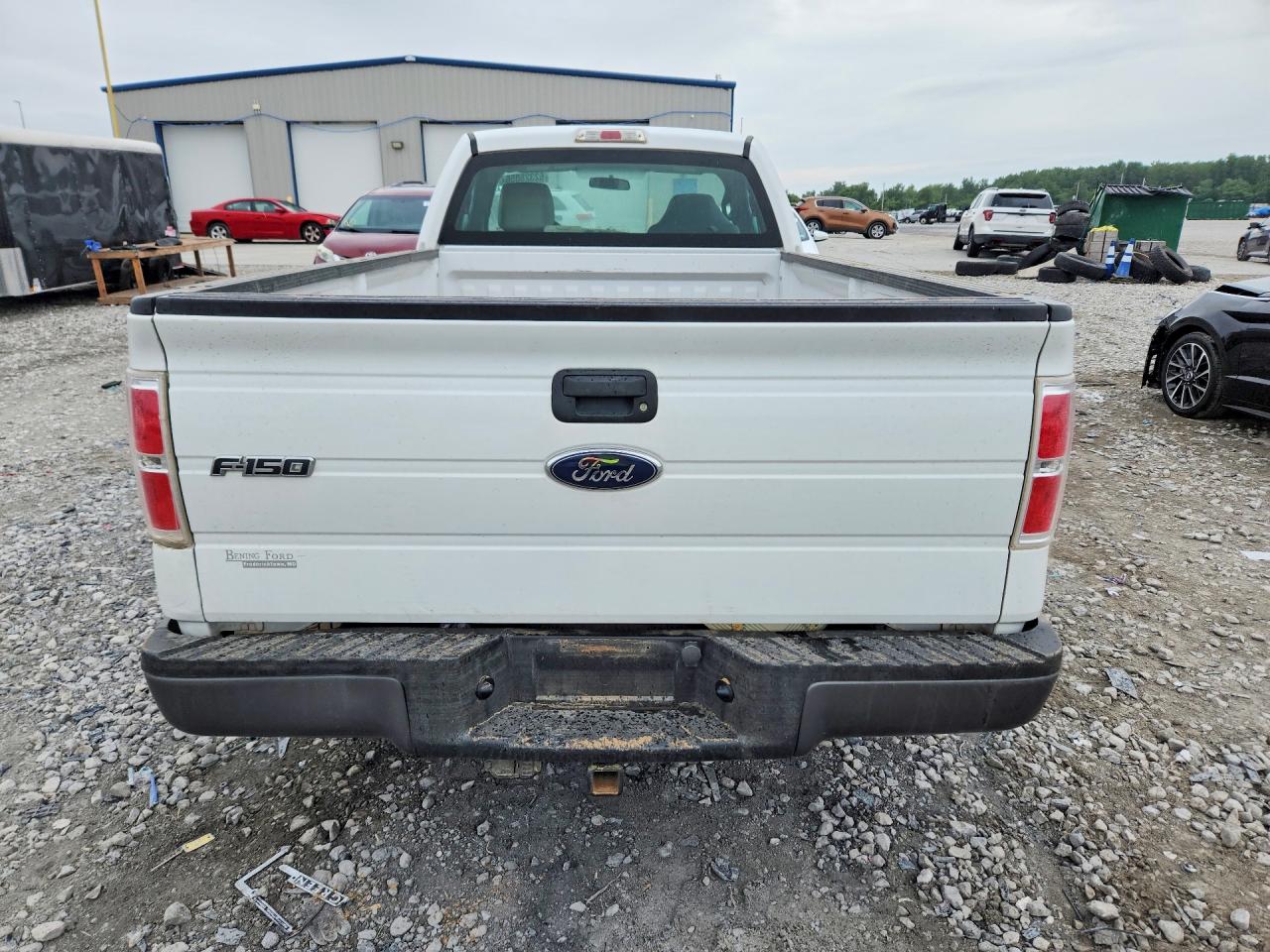 2010 Ford F150 White vin: 1FTMF1EW6AKE70526