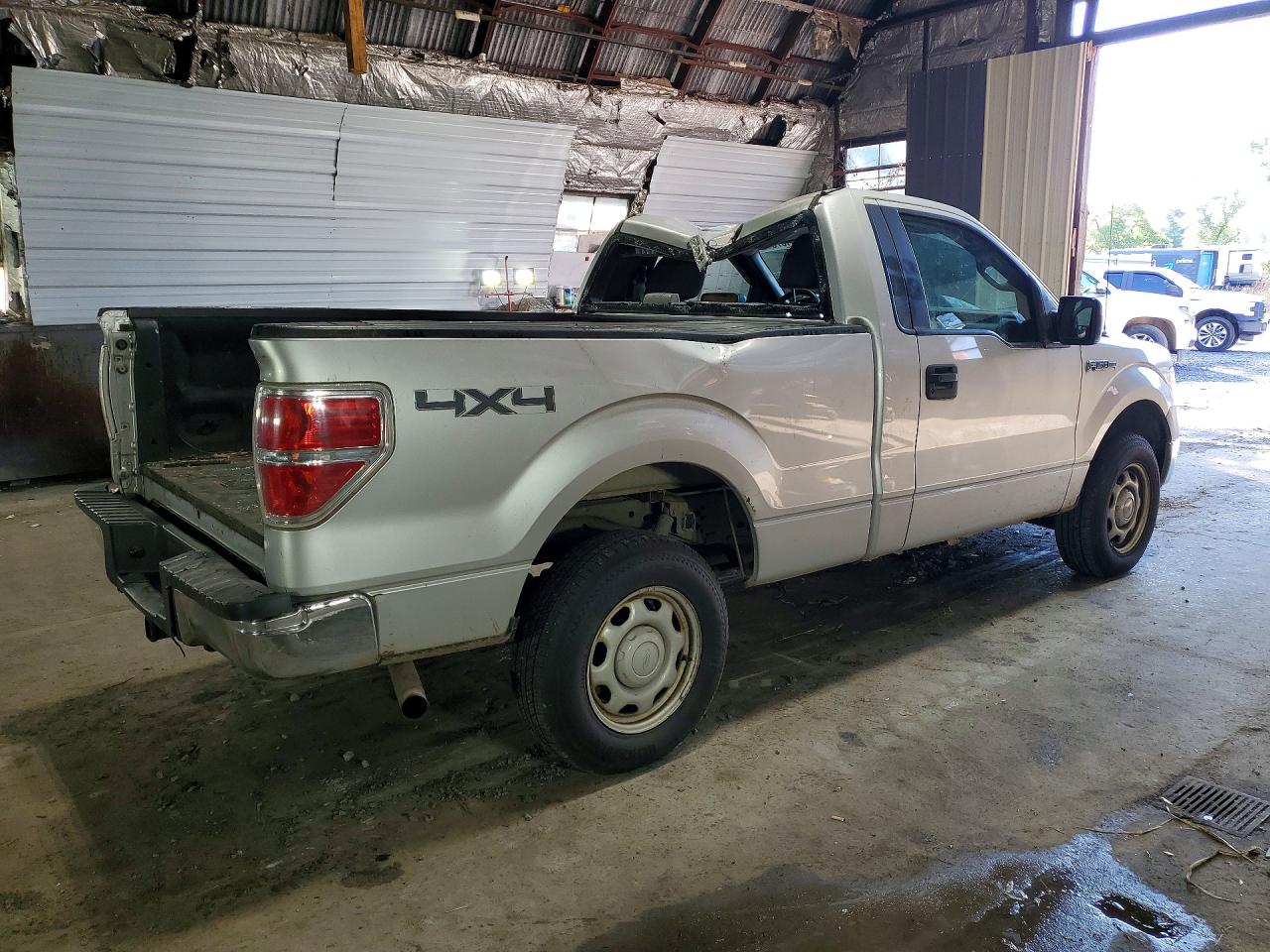 2010 Ford F150 Silver vin: 1FTMF1EW7AFD37850