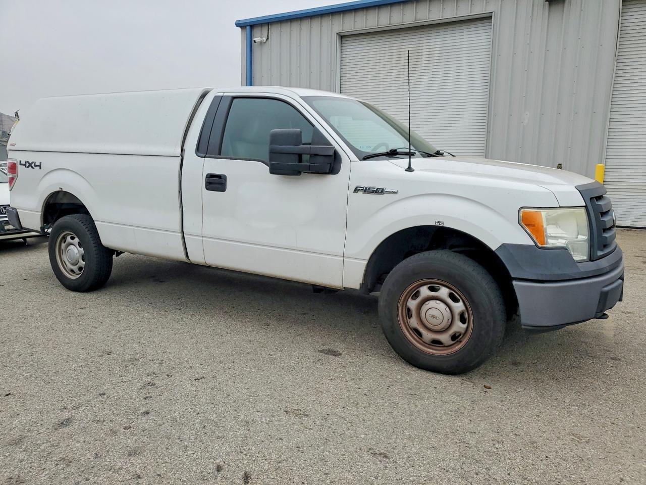 2010 Ford F150 White vin: 1FTMF1EWXAKE81223