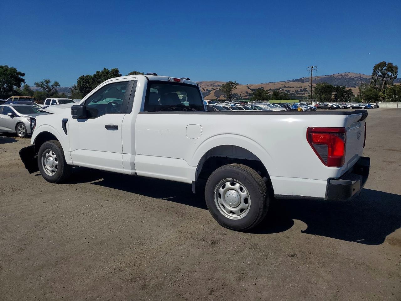 2026 Ford F150 Xl White vin: 1FTMF1KP2TKD06383