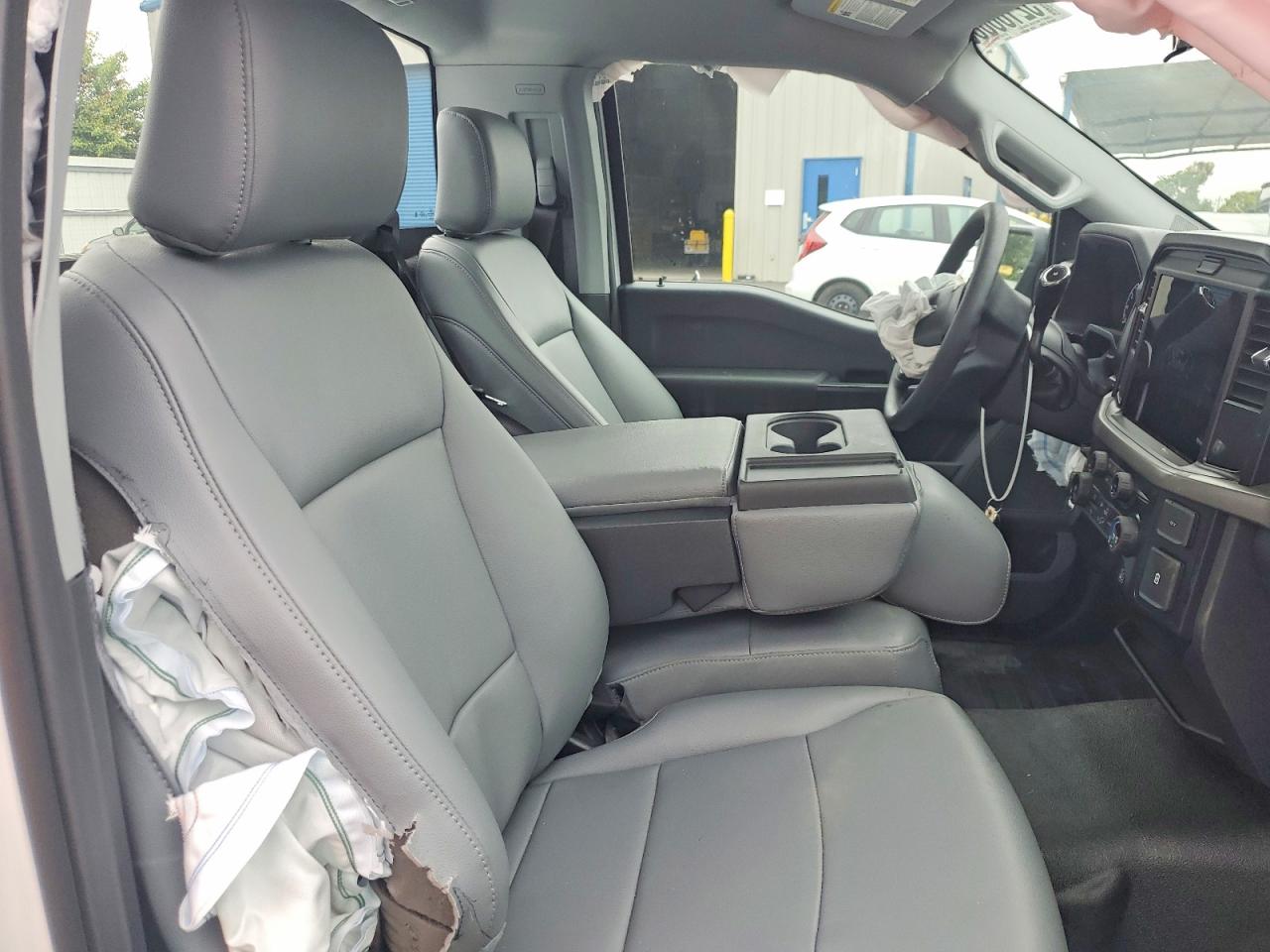 2026 Ford F150 Xl White vin: 1FTMF1KP2TKD06383