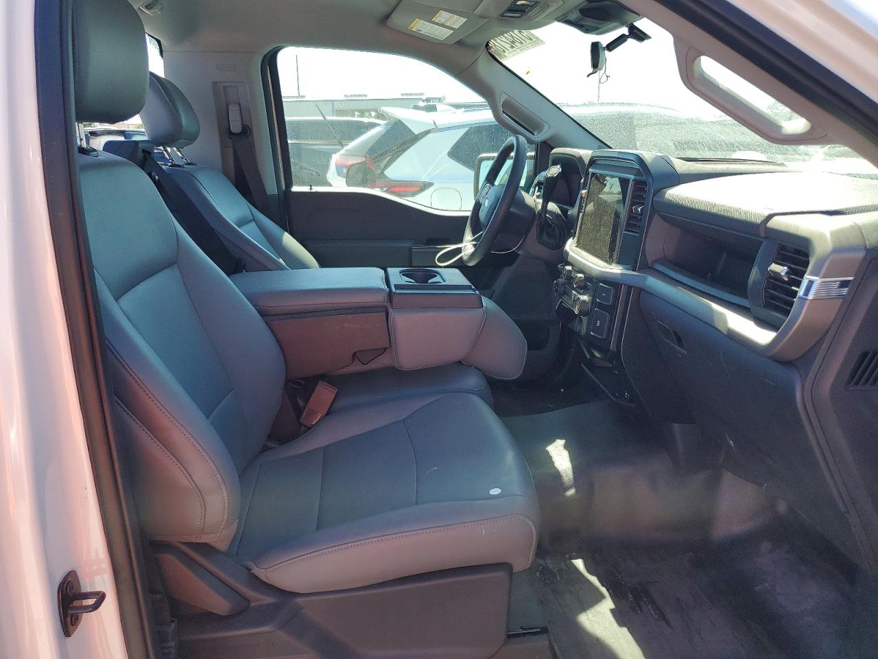 2025 Ford F150 Xl White vin: 1FTMF1KP6SKD73065