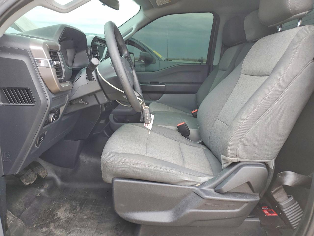2024 Ford F150 Xl Gray vin: 1FTMF1L50RKE47491