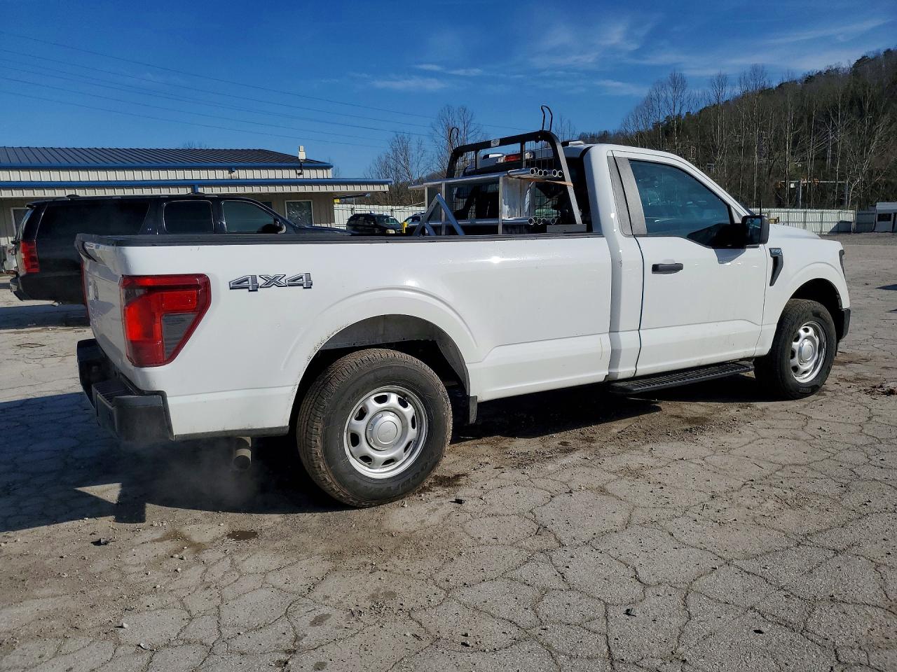 2024 Ford F150 Xl White vin: 1FTMF1LP1RKF69651