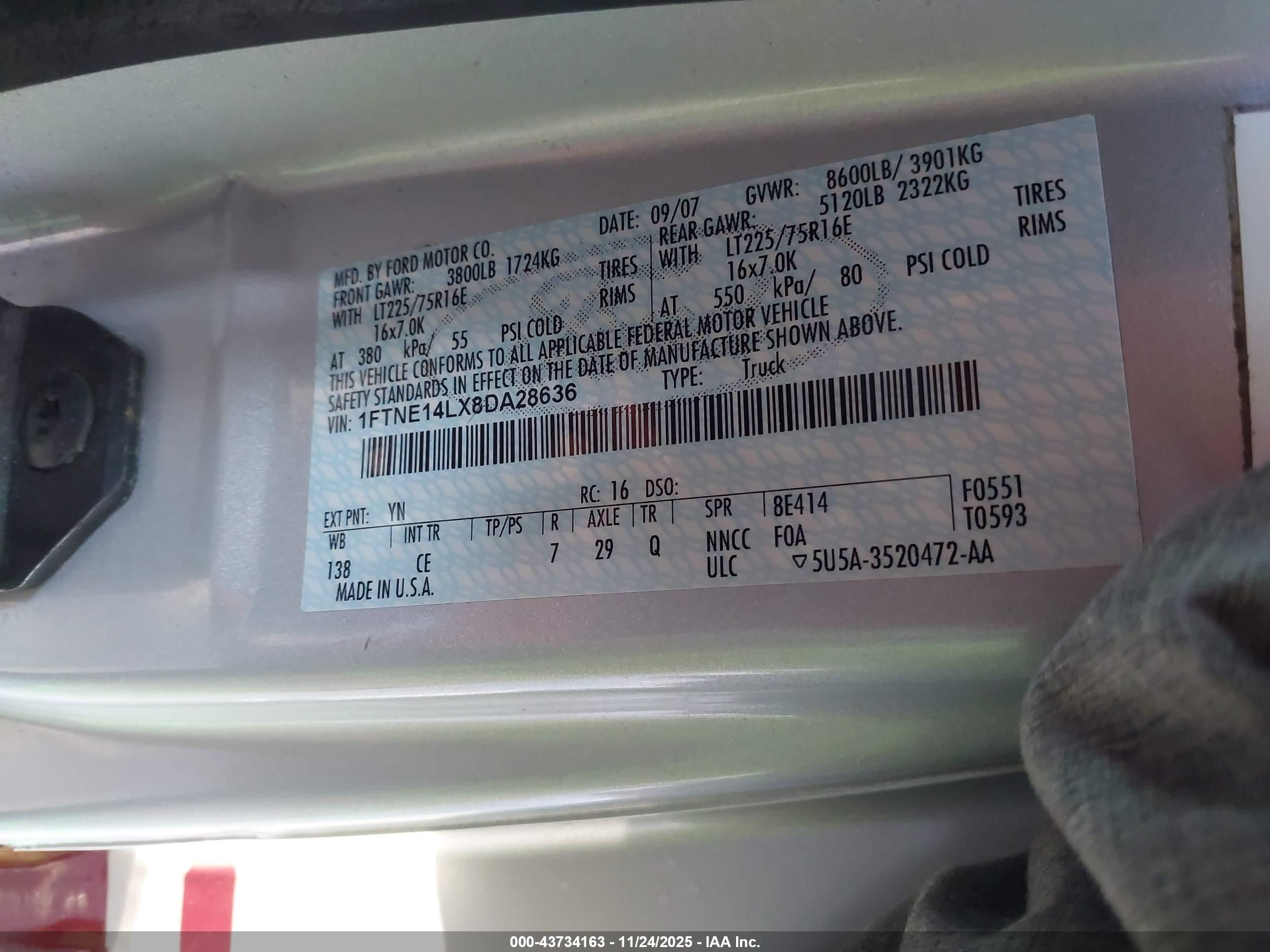 2008 Ford E-150 Commercial/recreational Burgundy vin: 1FTNE14LX8DA28636