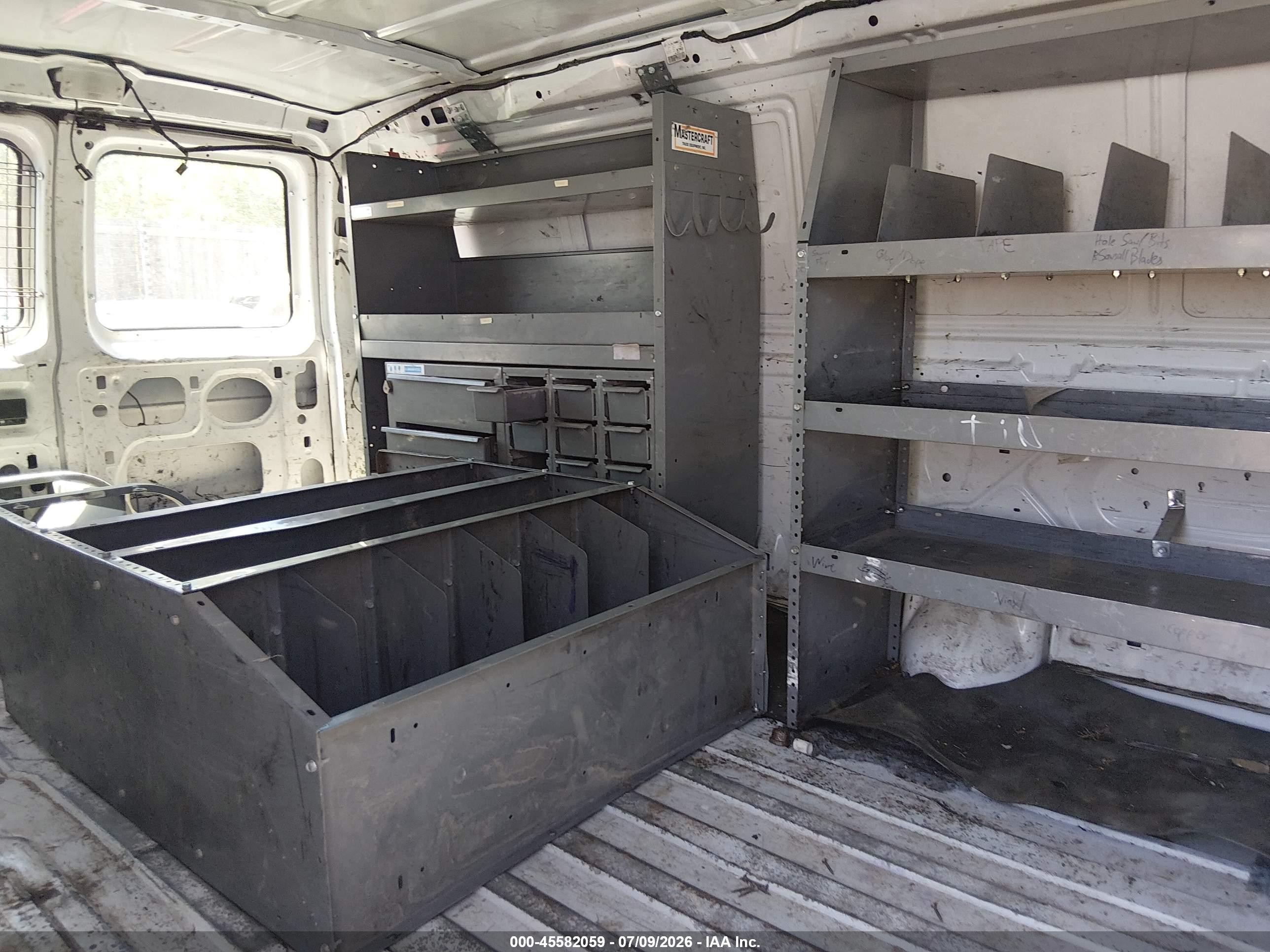 2007 Ford E-150 Commercial/recreational Белый vin: 1FTNE14W07DA08968