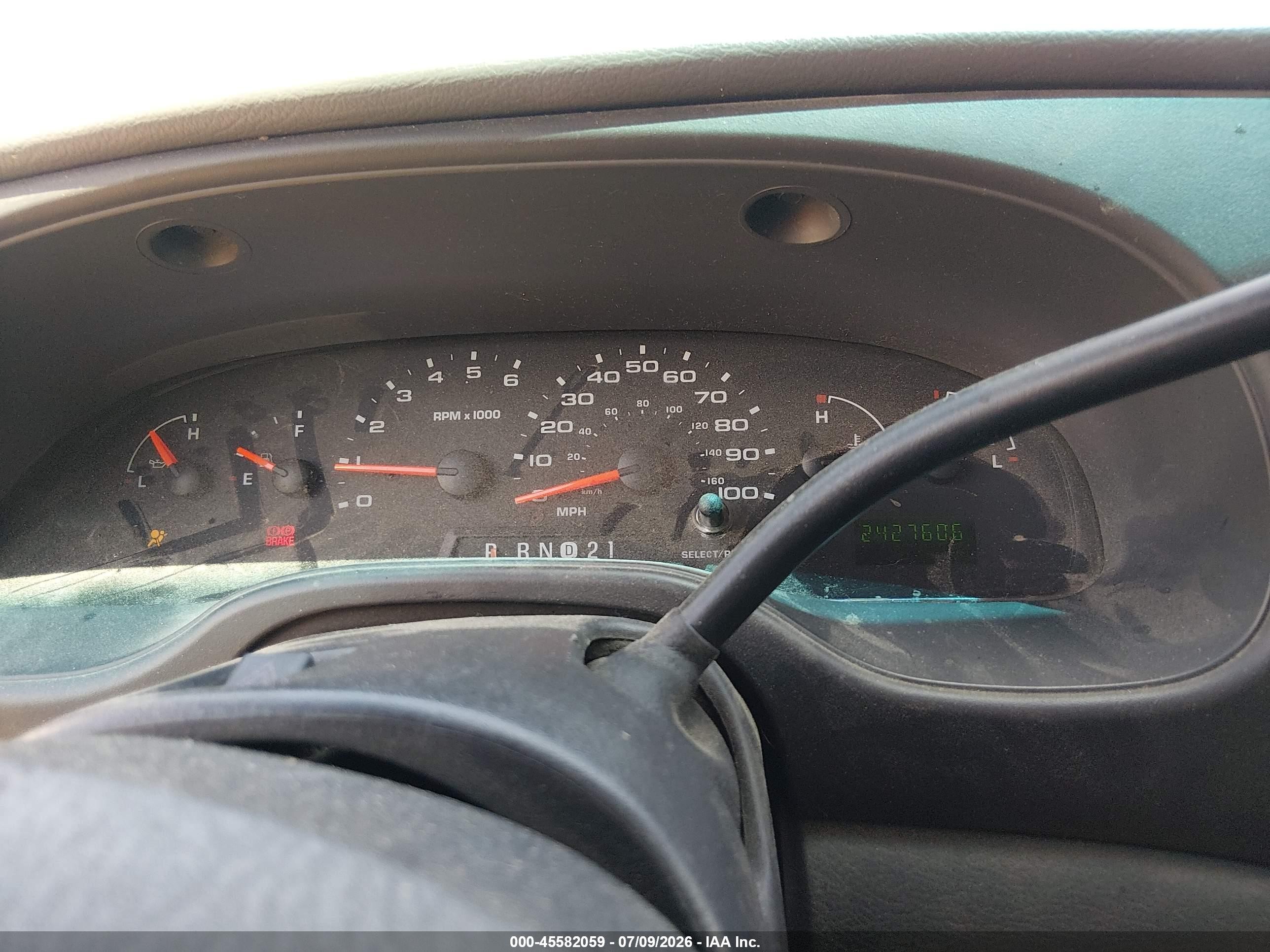 2007 Ford E-150 Commercial/recreational Белый vin: 1FTNE14W07DA08968