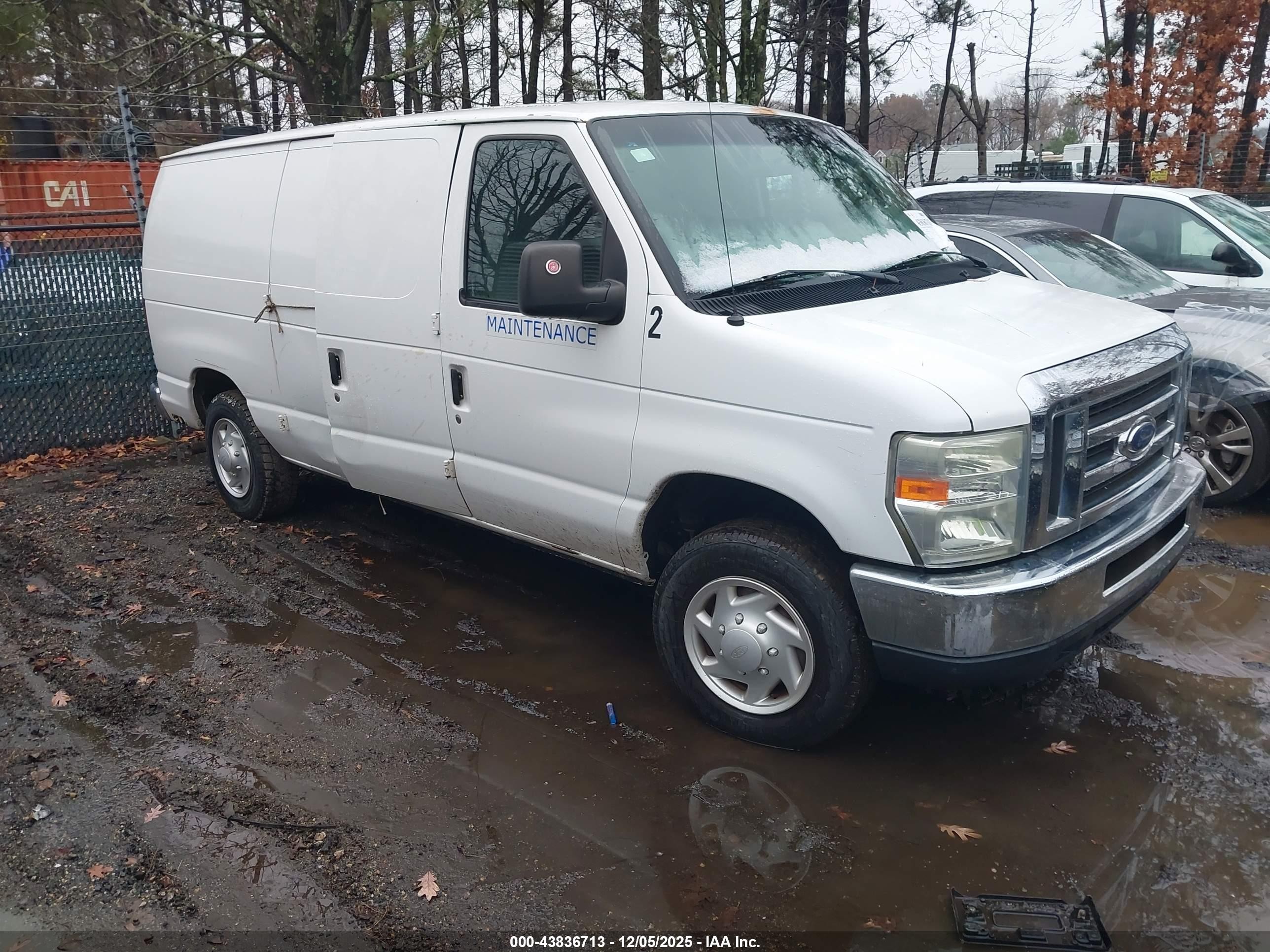 2008 Ford E-150 Commercial Белый vin: 1FTNE14W08DB25001