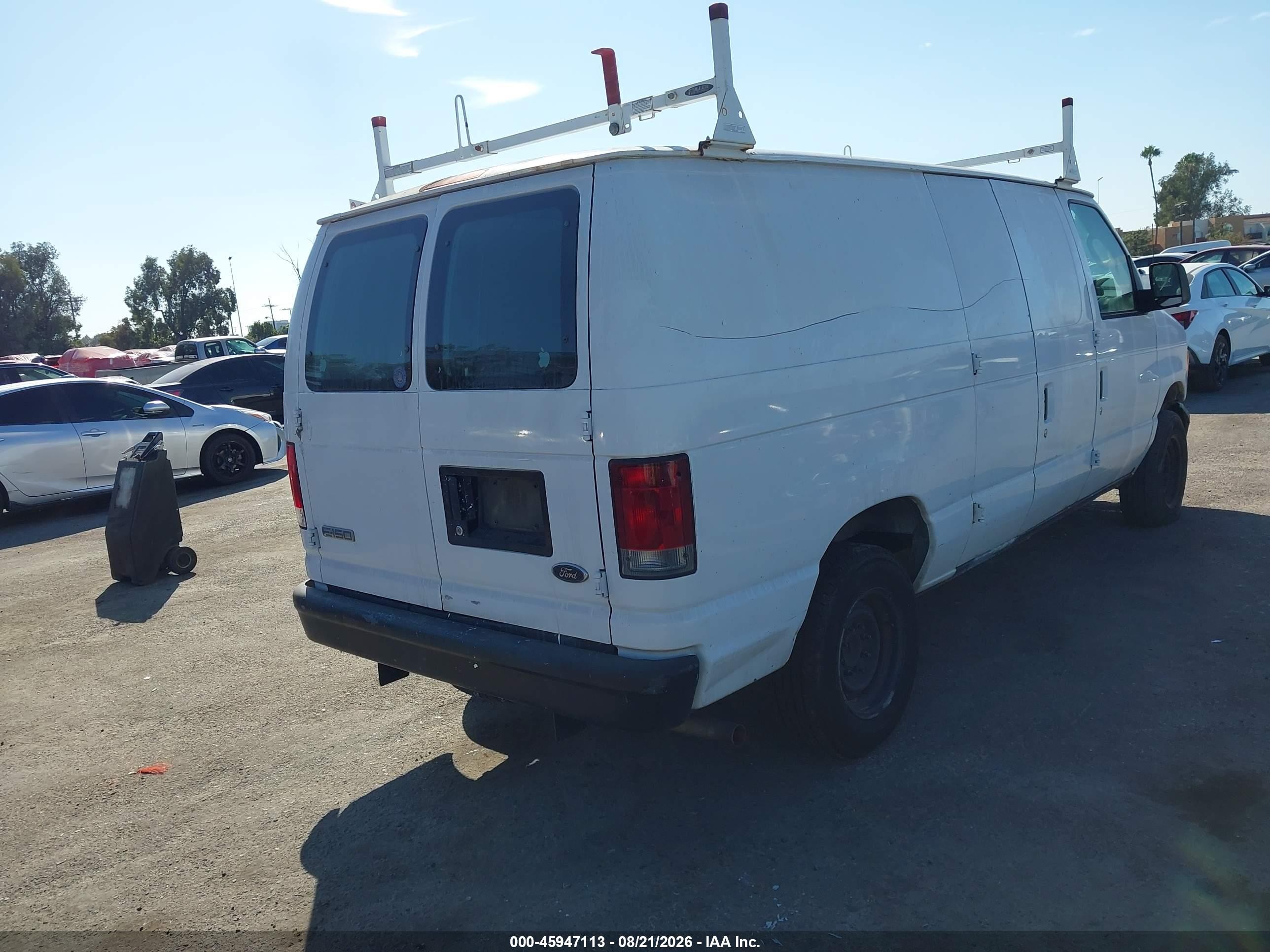 2007 Ford E-150 Commercial/recreational White vin: 1FTNE14W17DB35793