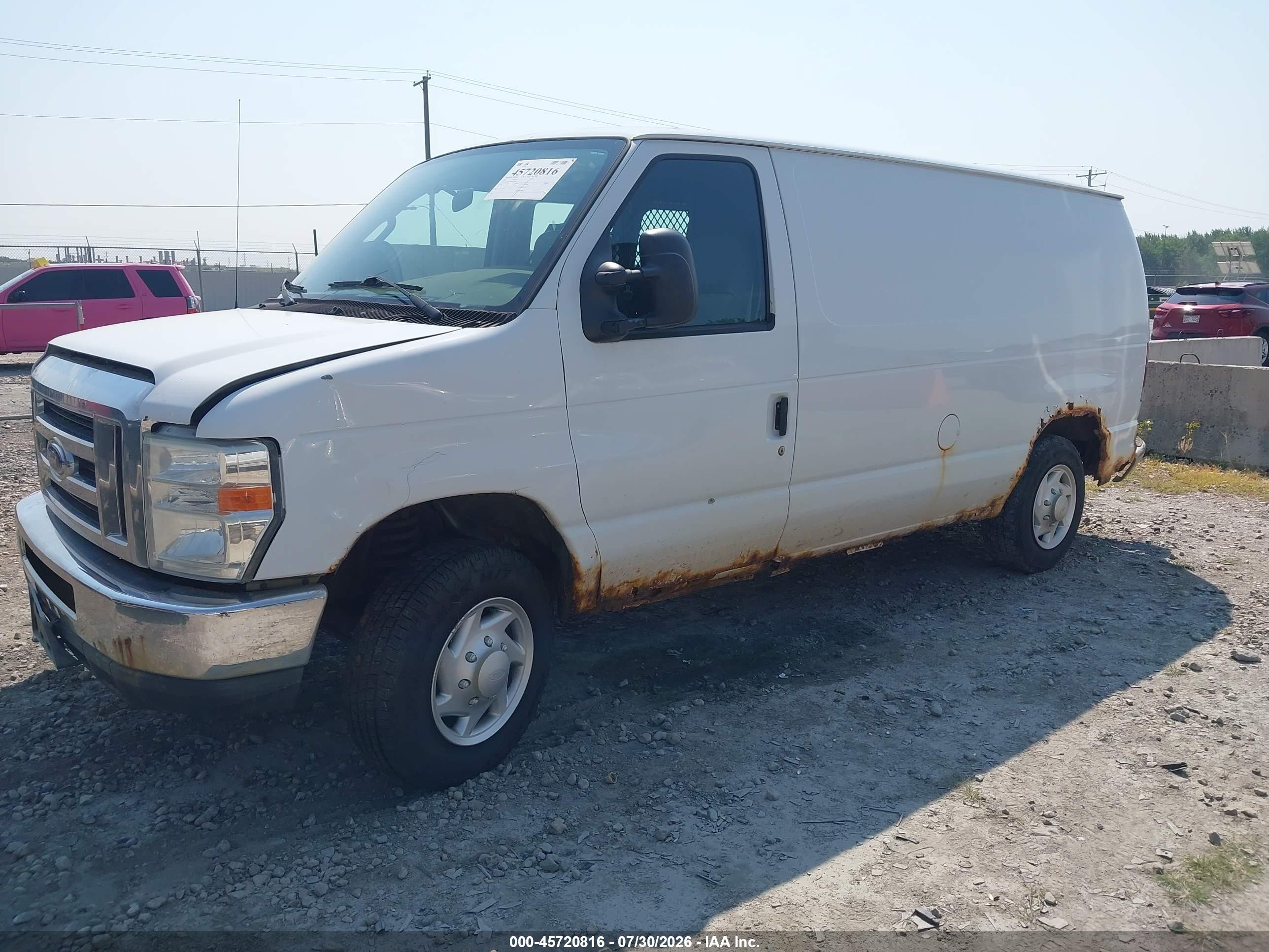 2008 Ford E-150 Commercial/recreational White vin: 1FTNE14W28DA13686