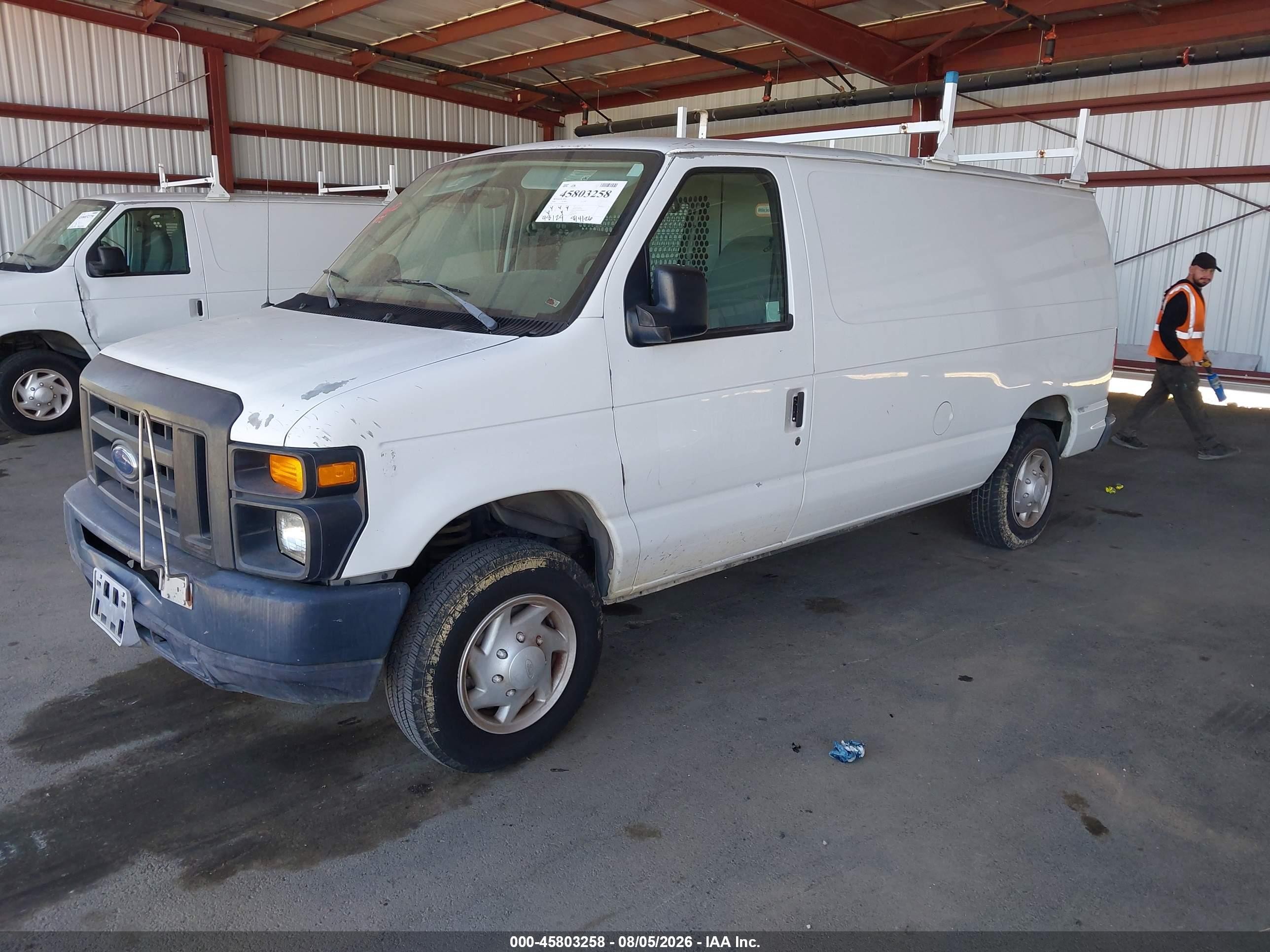2008 Ford E-150 Commercial/recreational White vin: 1FTNE14W38DA35437