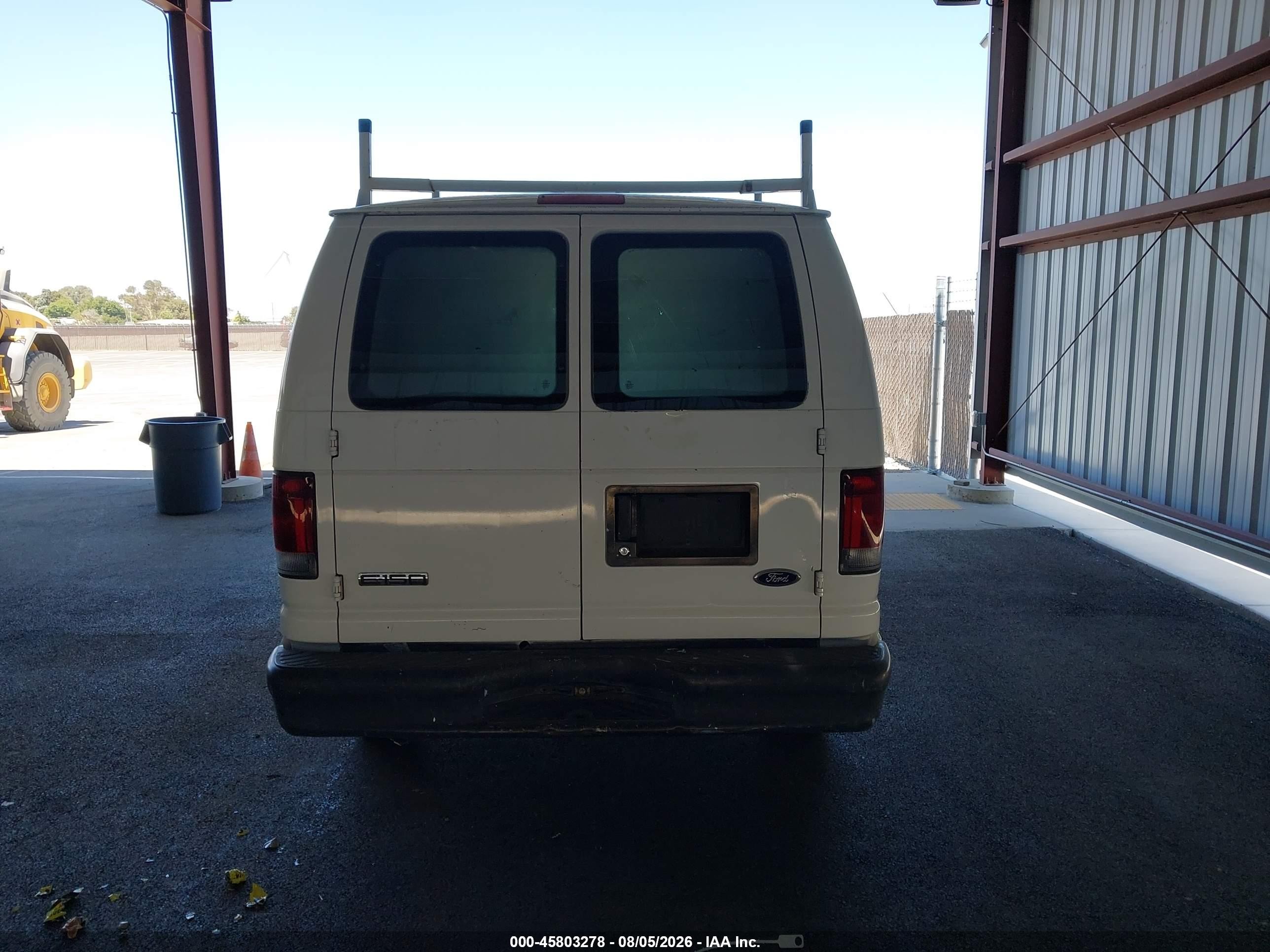2008 Ford E-150 Commercial/recreational White vin: 1FTNE14W48DA13253