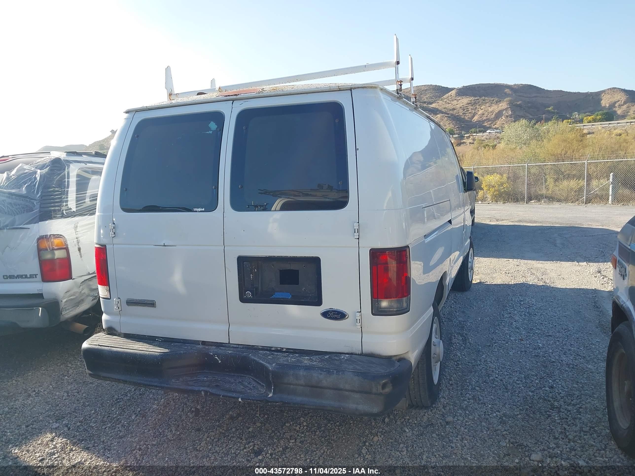 2007 Ford E-150 Commercial/recreational Белый vin: 1FTNE14W57DB21492