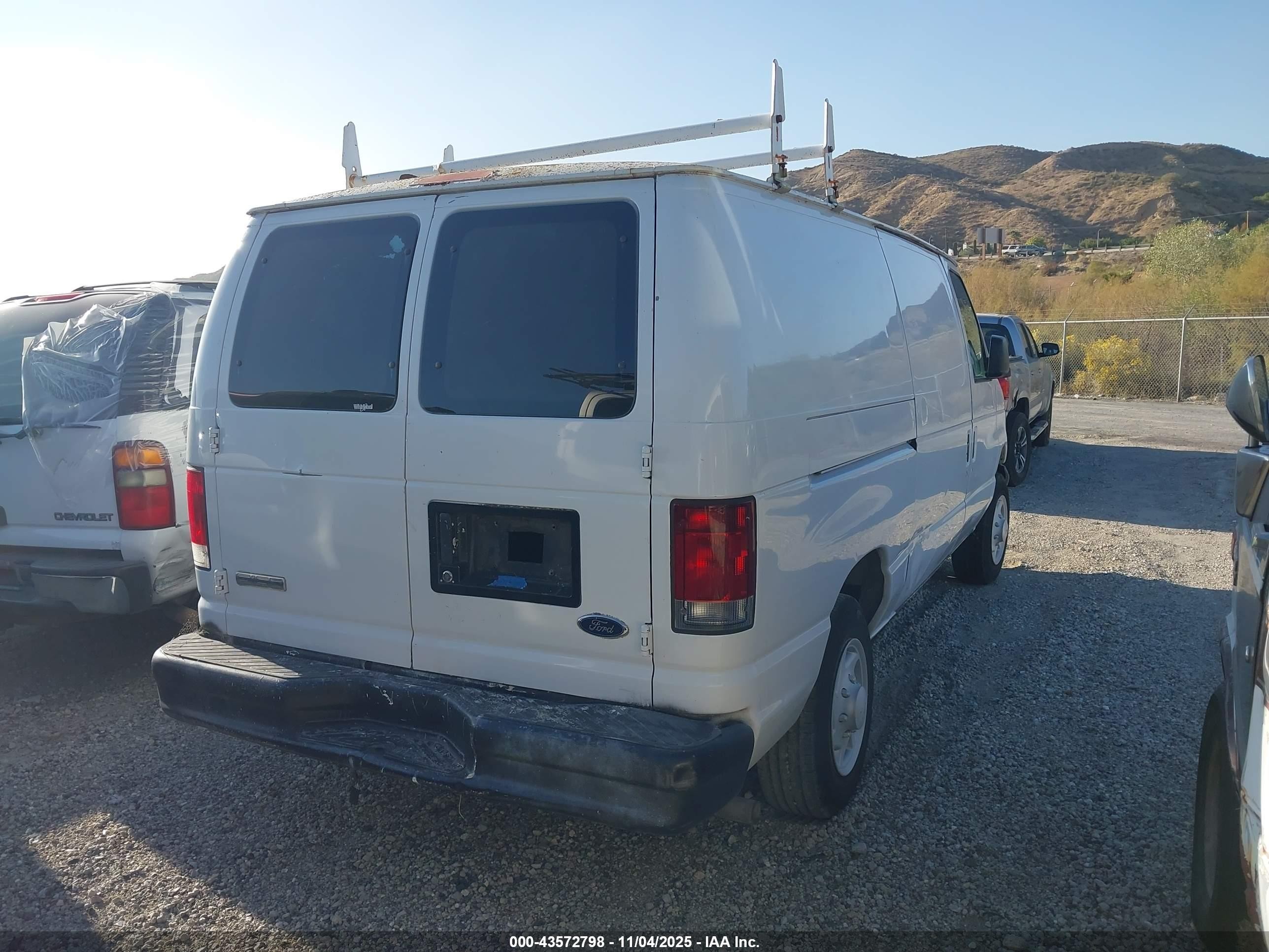 2007 Ford E-150 Commercial/recreational Белый vin: 1FTNE14W57DB21492