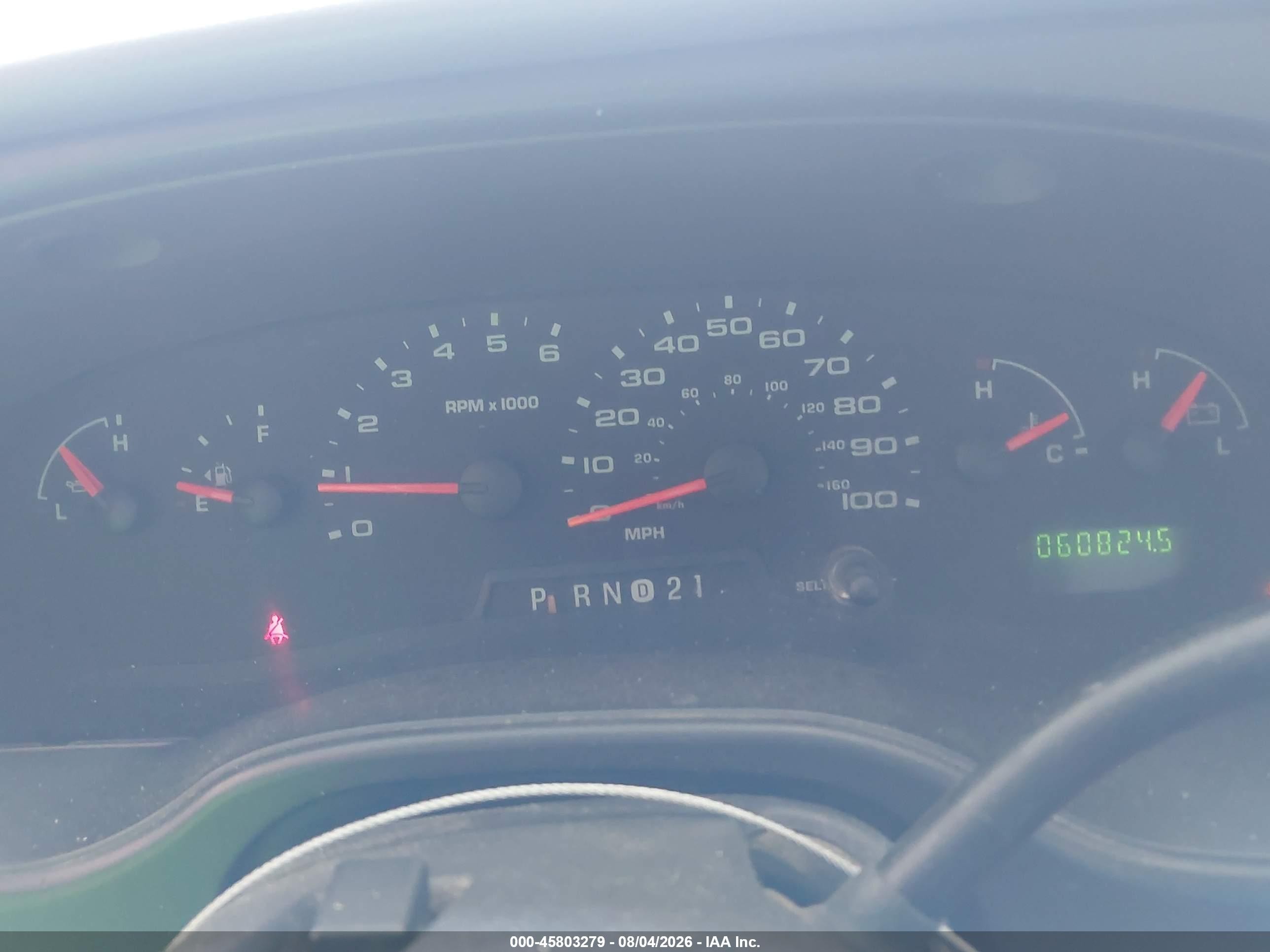 2008 Ford E-150 Commercial/recreational White vin: 1FTNE14W58DA35438