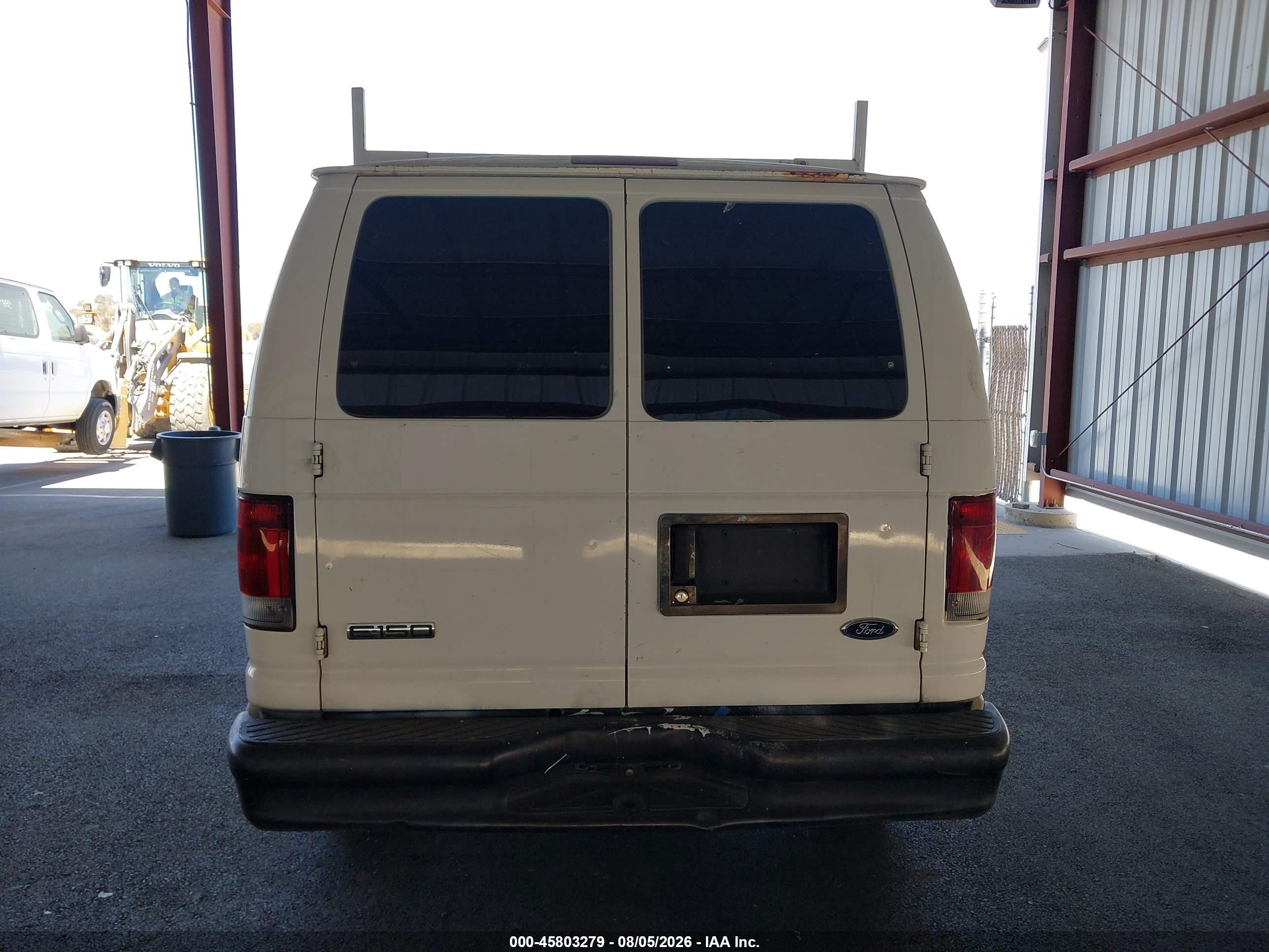 2008 Ford E-150 Commercial/recreational White vin: 1FTNE14W58DA35438