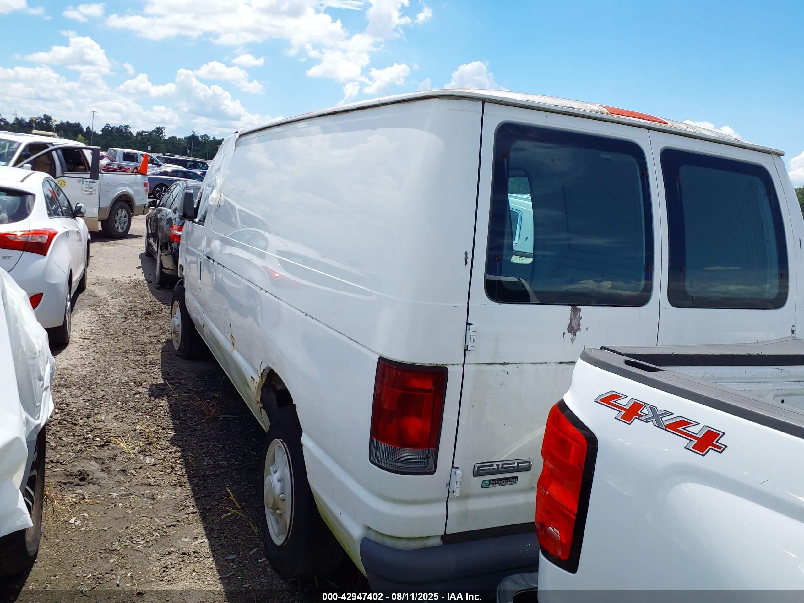 2007 Ford E-150 Commercial/recreational Белый vin: 1FTNE14W67DA41957