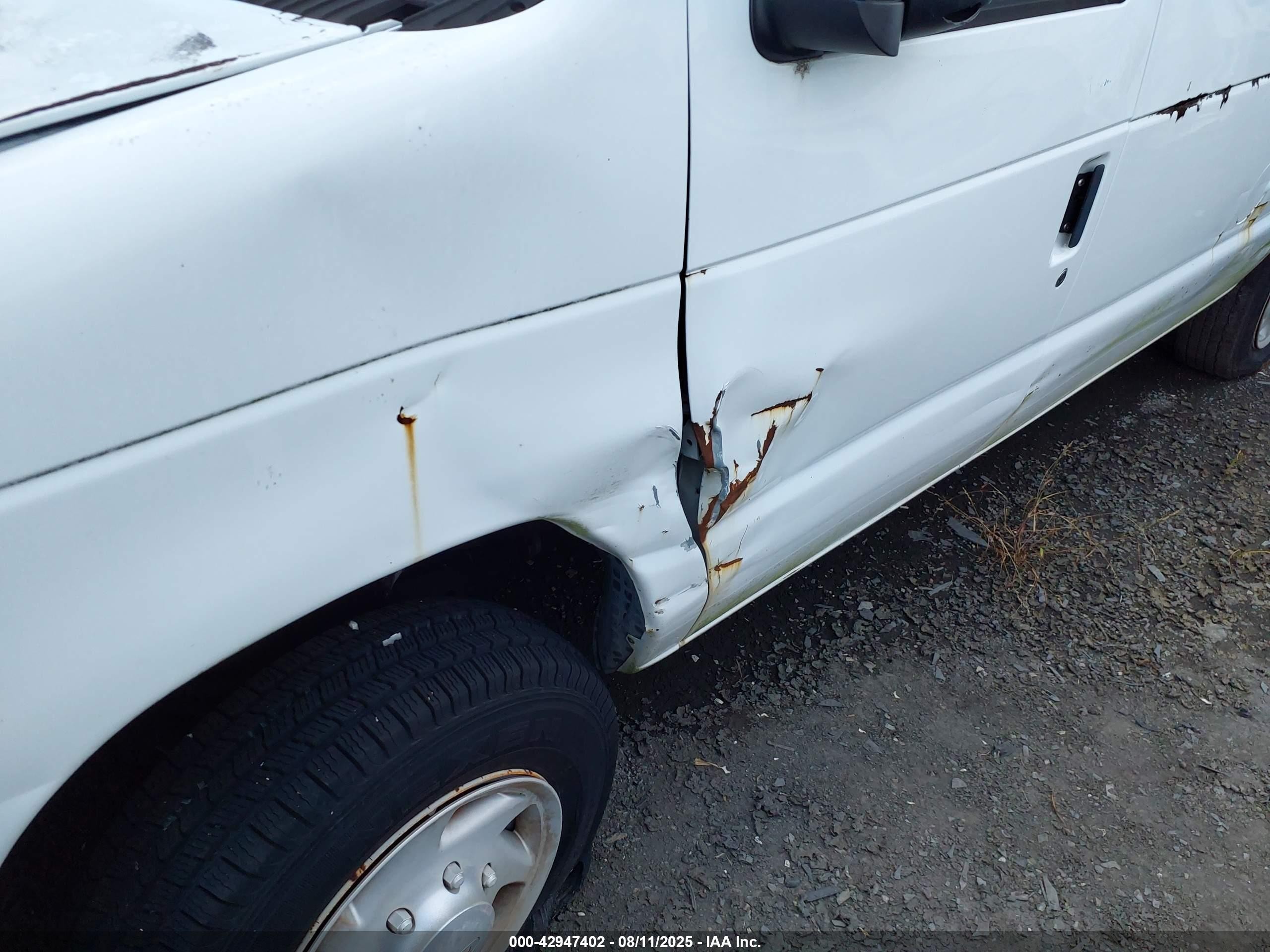 2007 Ford E-150 Commercial/recreational Белый vin: 1FTNE14W67DA41957