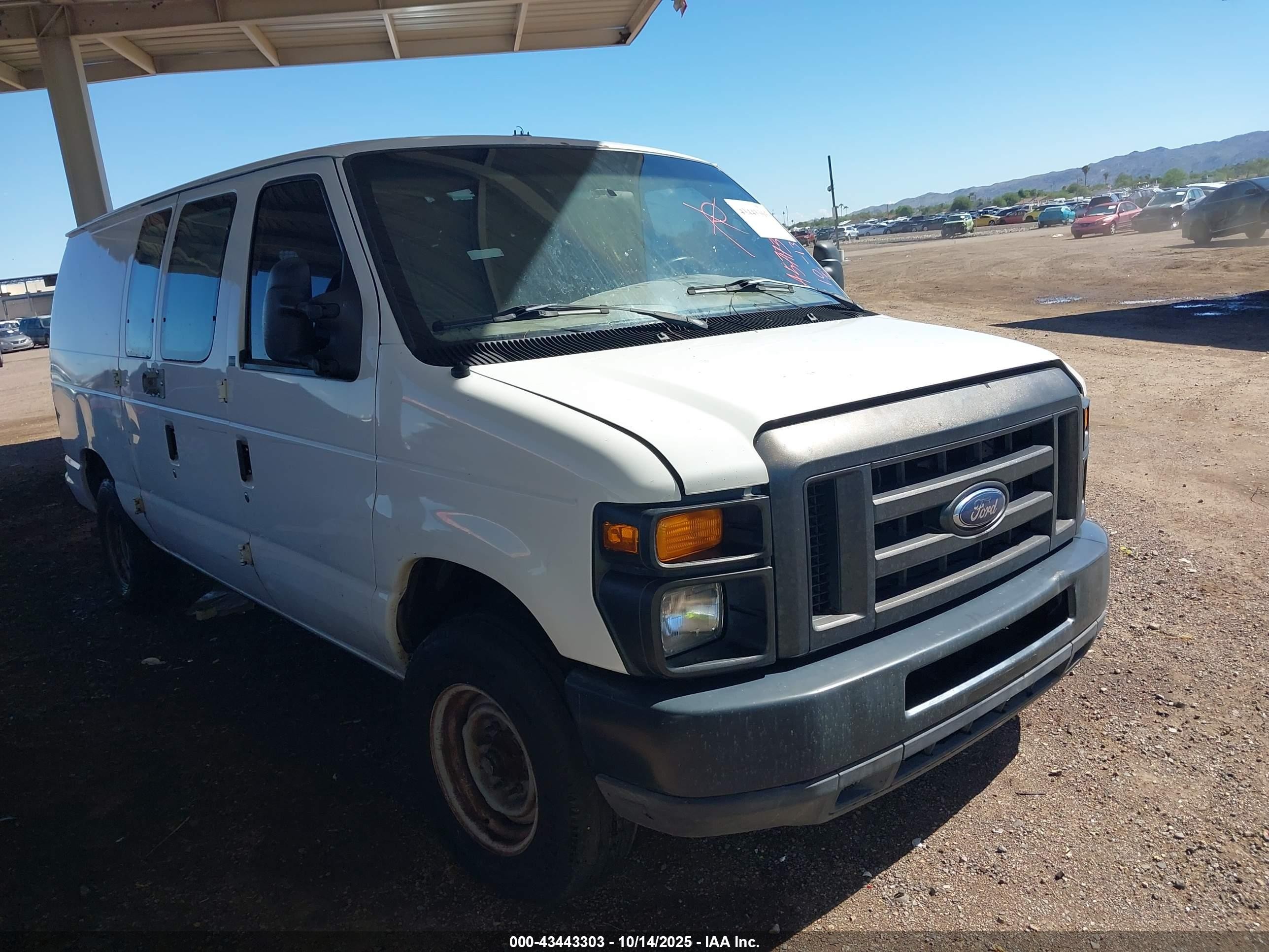2008 Ford E-150 Commercial/recreational White vin: 1FTNE14W68DA57173