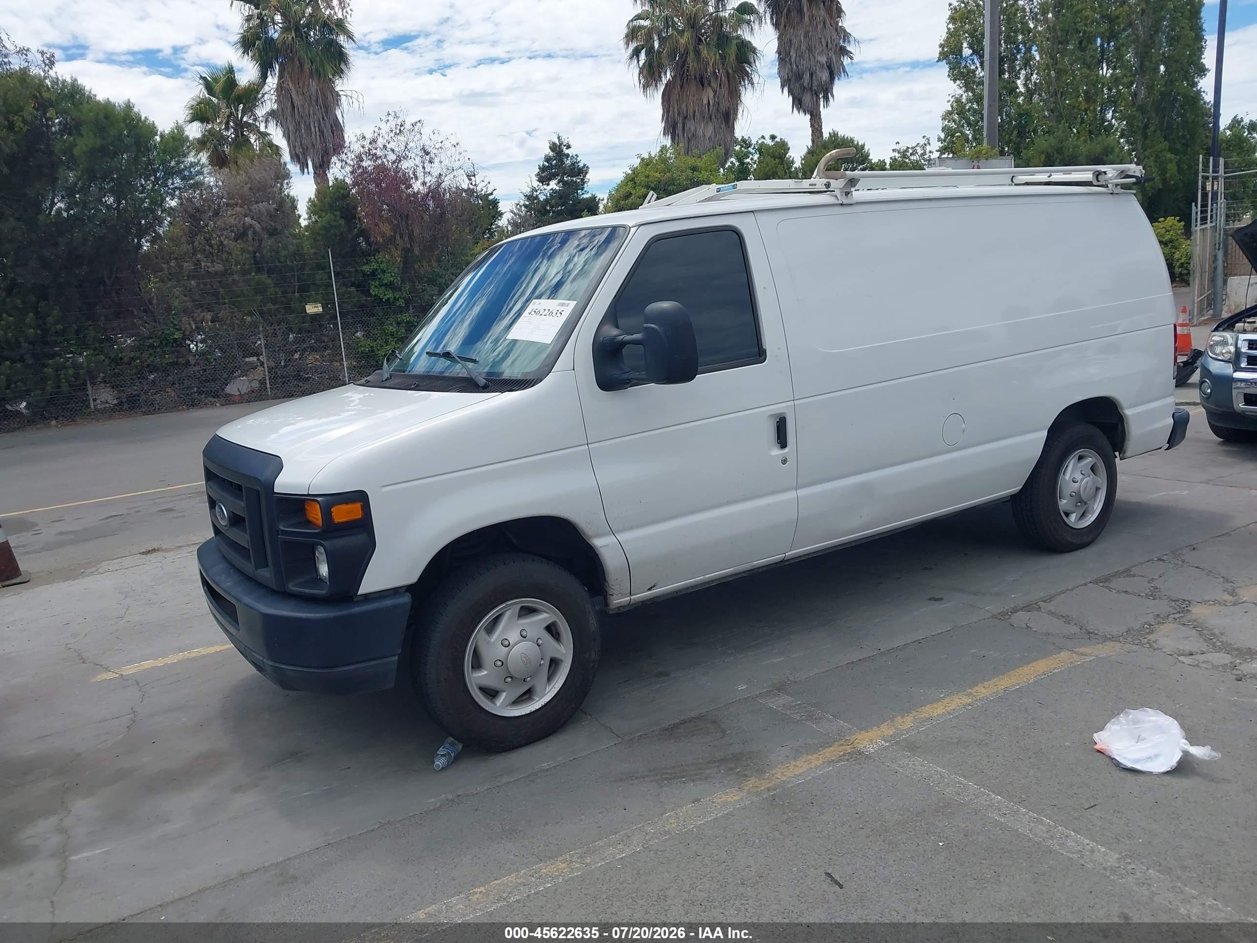 2009 Ford E-150 Commercial/recreational Белый vin: 1FTNE14W69DA23669