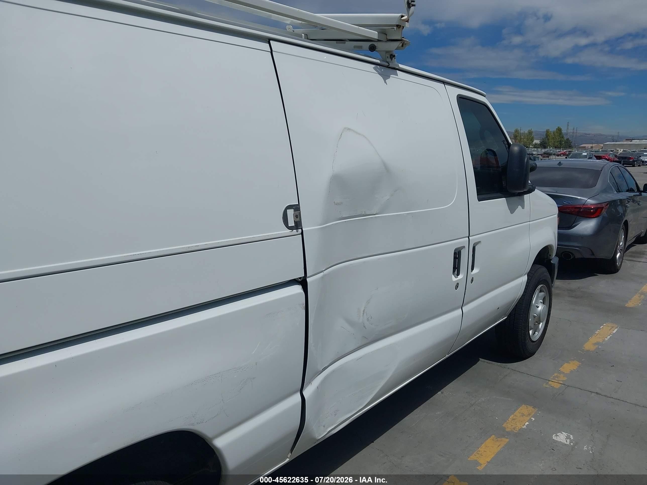 2009 Ford E-150 Commercial/recreational Белый vin: 1FTNE14W69DA23669