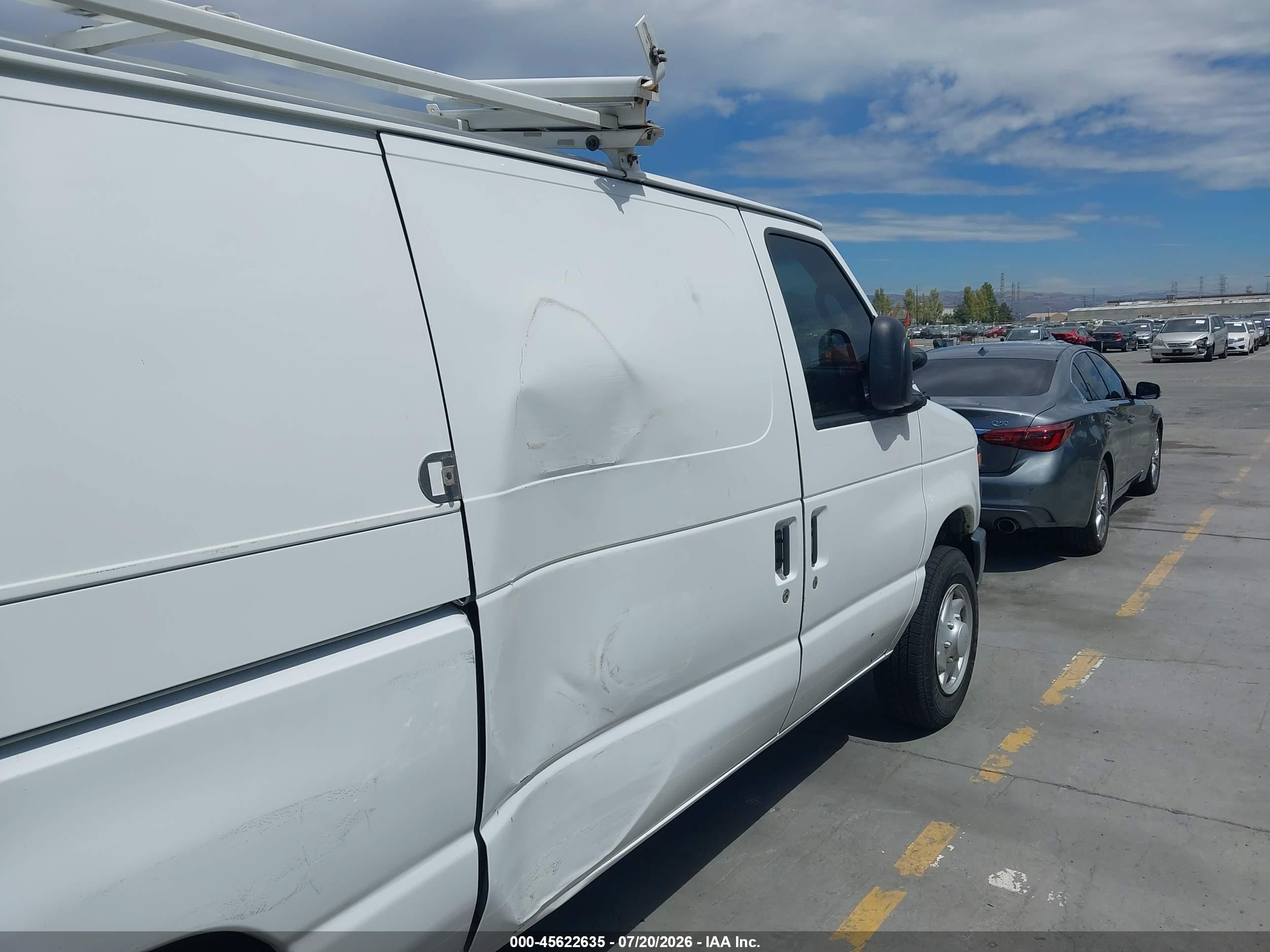 2009 Ford E-150 Commercial/recreational Белый vin: 1FTNE14W69DA23669