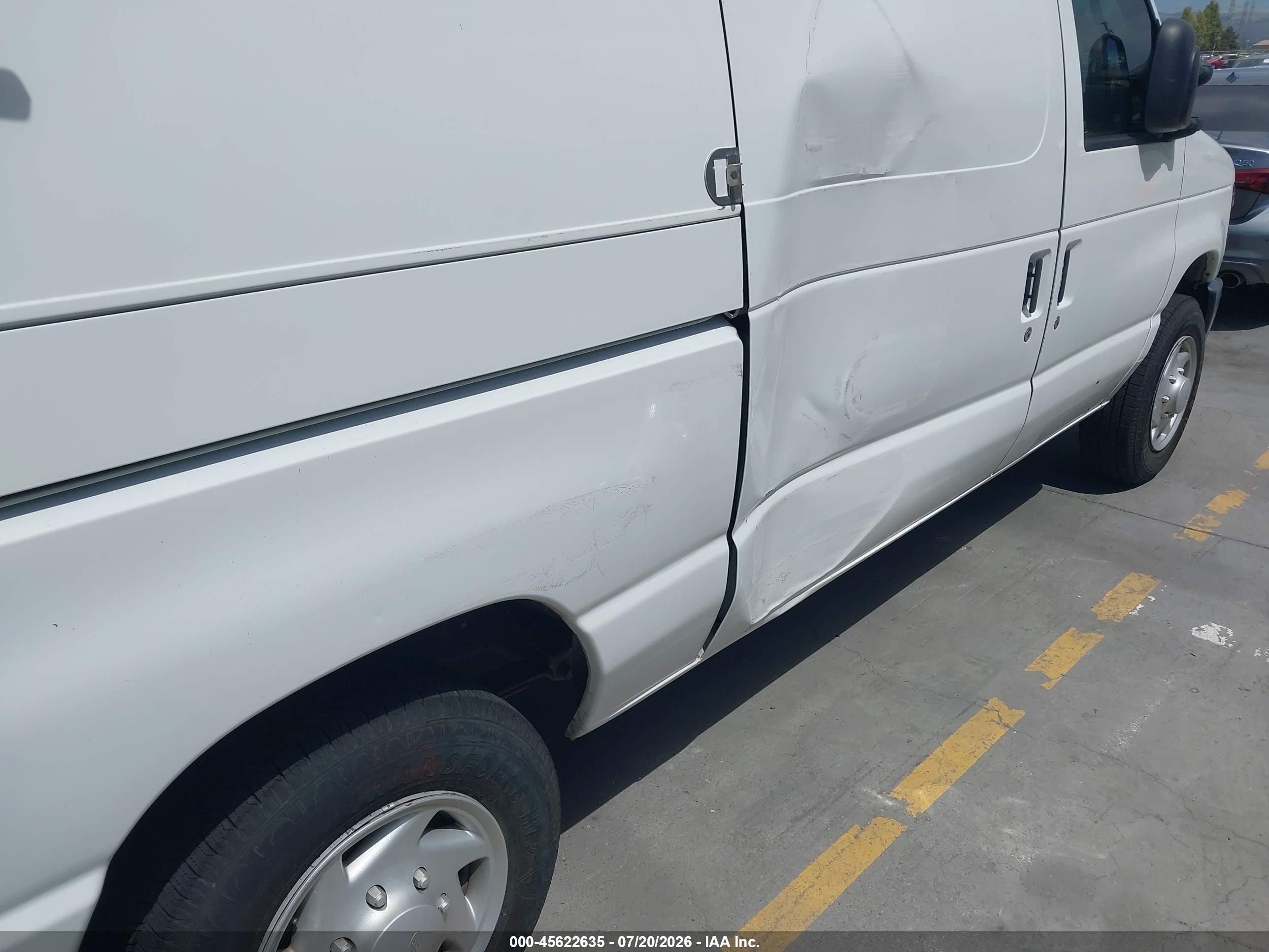 2009 Ford E-150 Commercial/recreational Белый vin: 1FTNE14W69DA23669