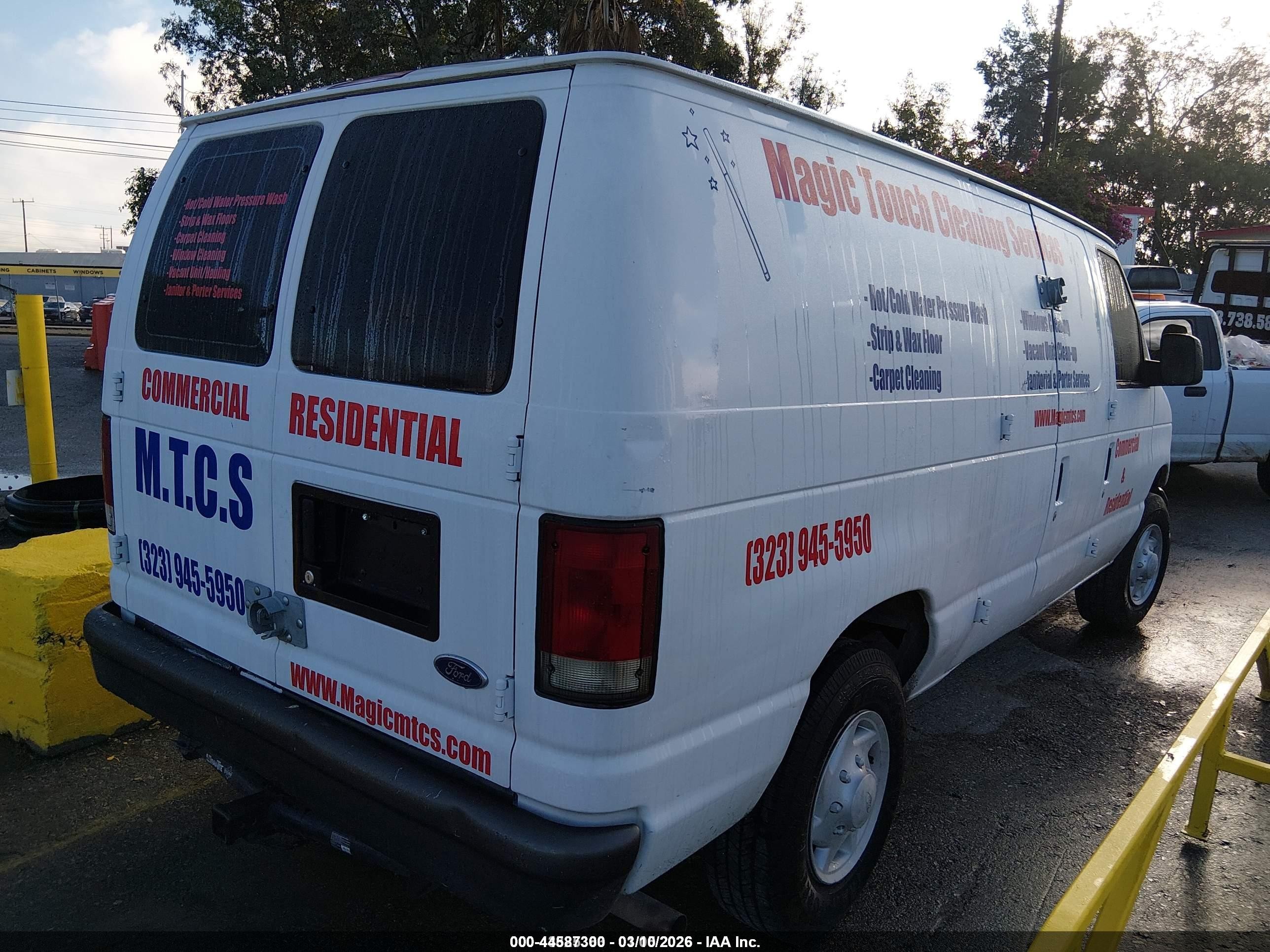 2007 Ford E-150 Commercial/recreational White vin: 1FTNE14W77DA26738