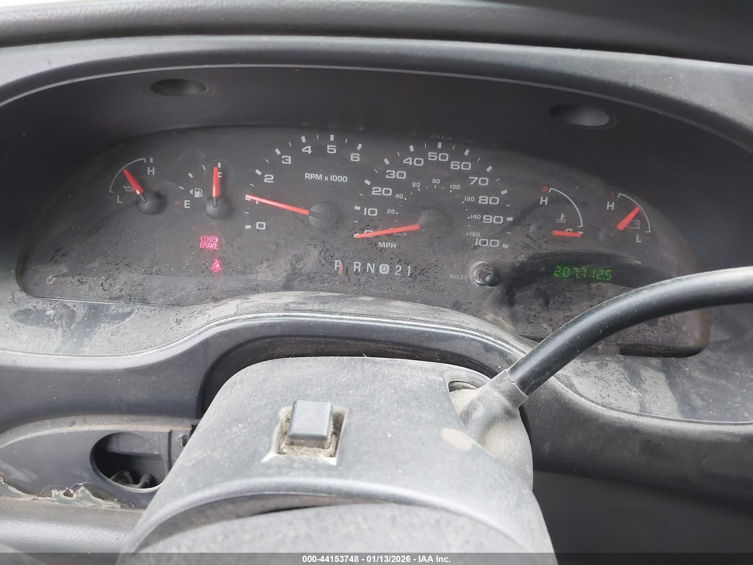 2008 Ford E-150 Commercial/recreational White vin: 1FTNE14W78DA33917