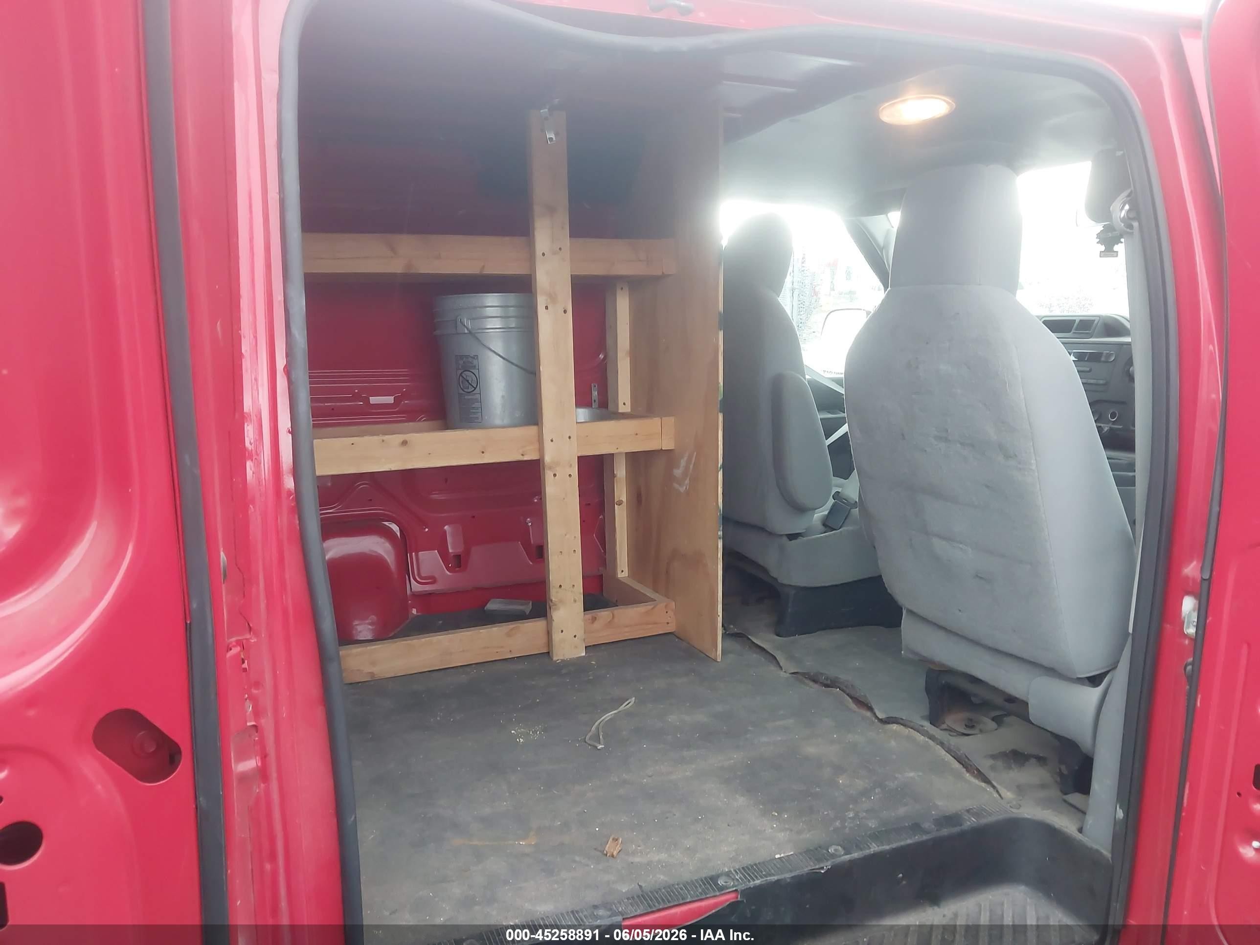 2009 Ford E-150 Commercial/recreational Red vin: 1FTNE14W79DA86134
