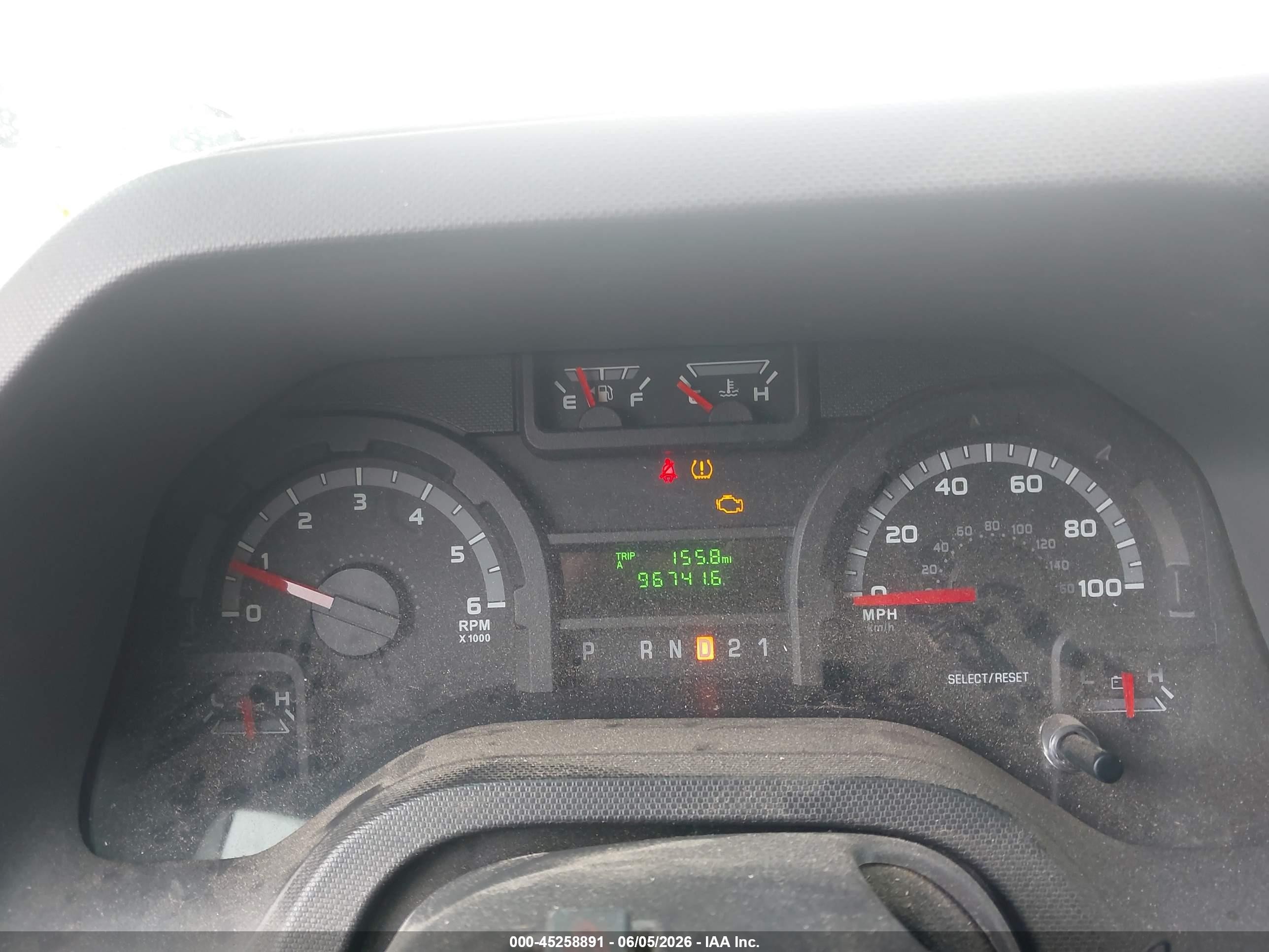 2009 Ford E-150 Commercial/recreational Red vin: 1FTNE14W79DA86134