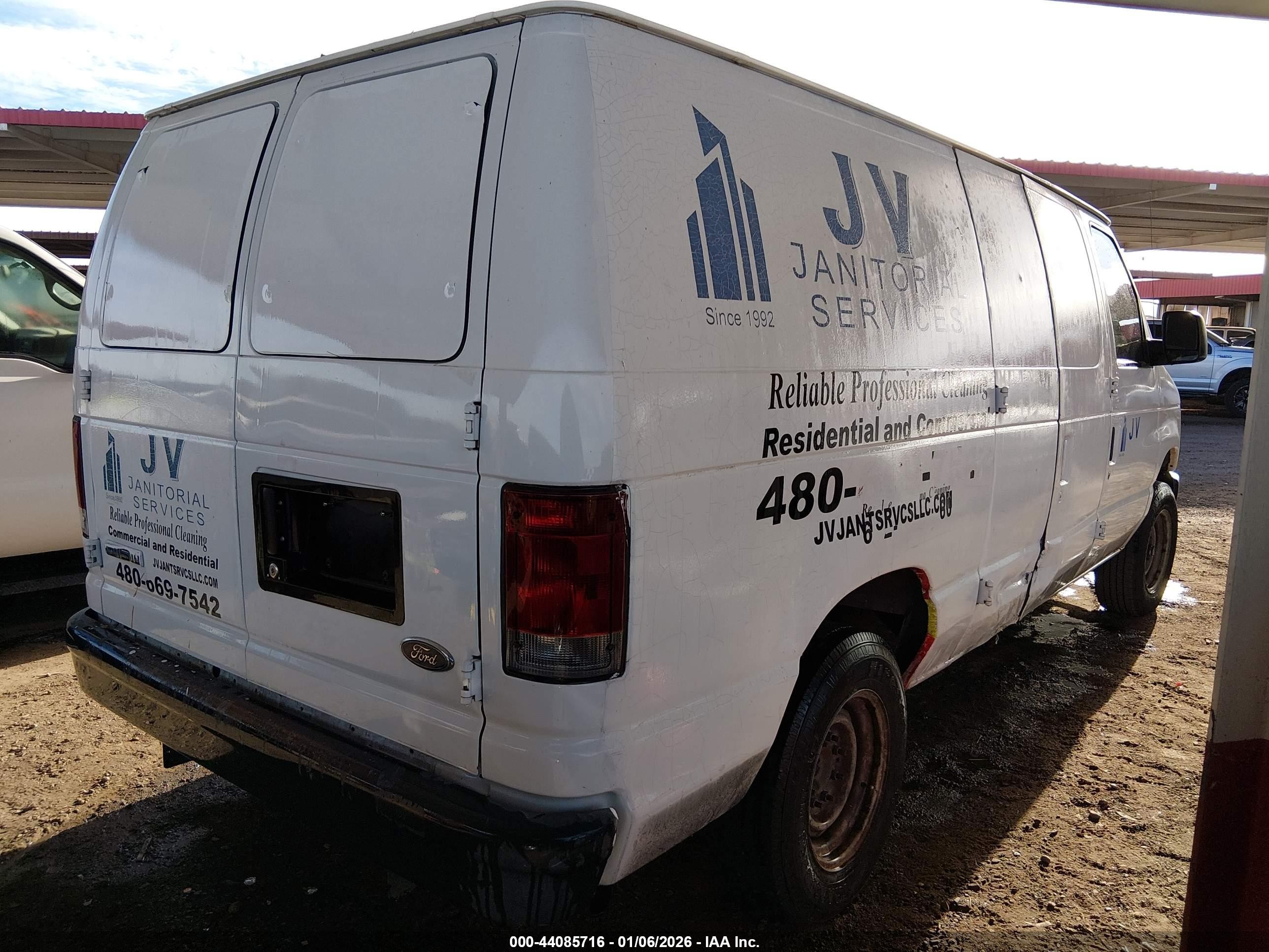 2008 Ford E-150 Commercial/recreational White vin: 1FTNE14W88DA33859