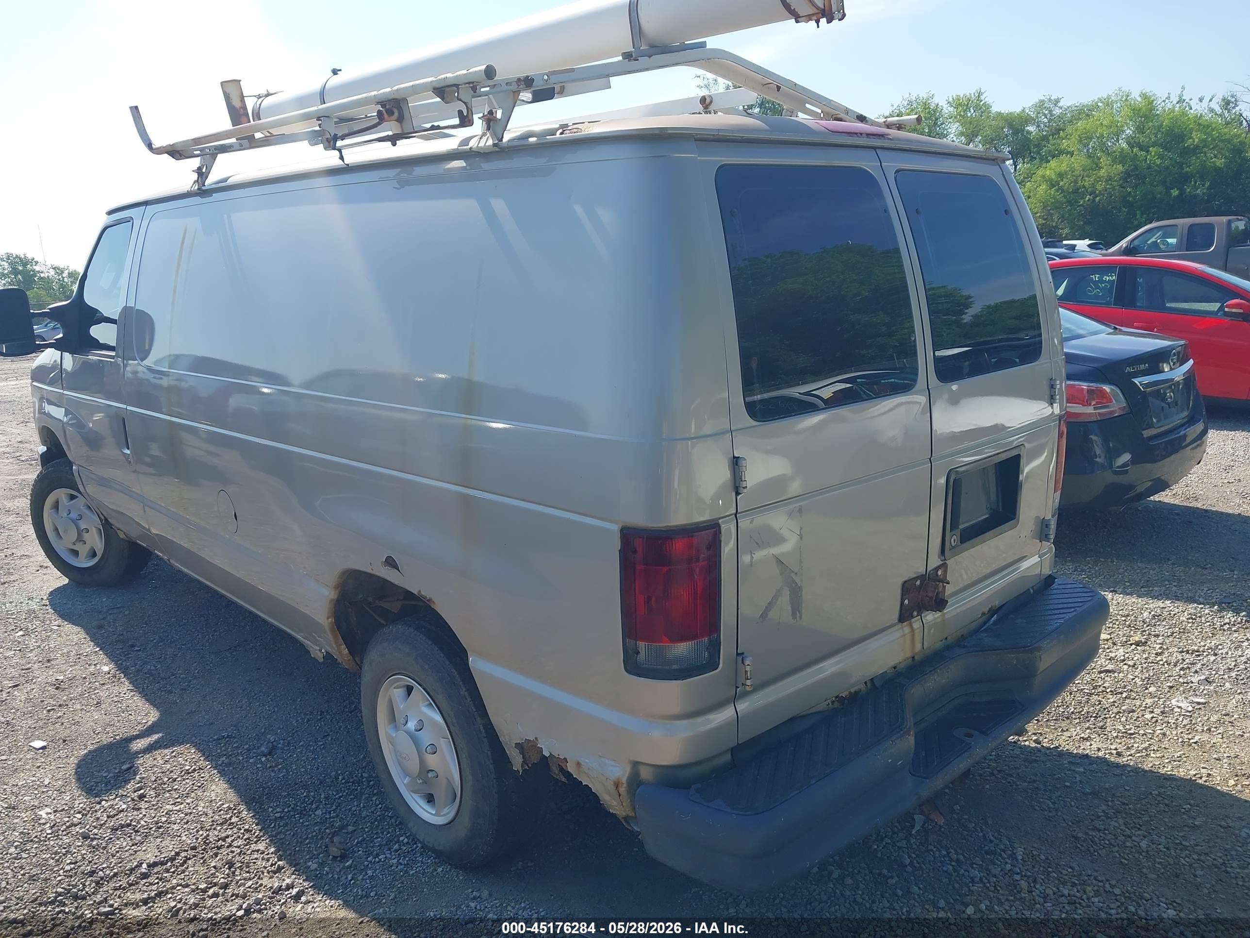 2008 Ford E-150 Commercial/recreational Silver vin: 1FTNE14W98DA30307