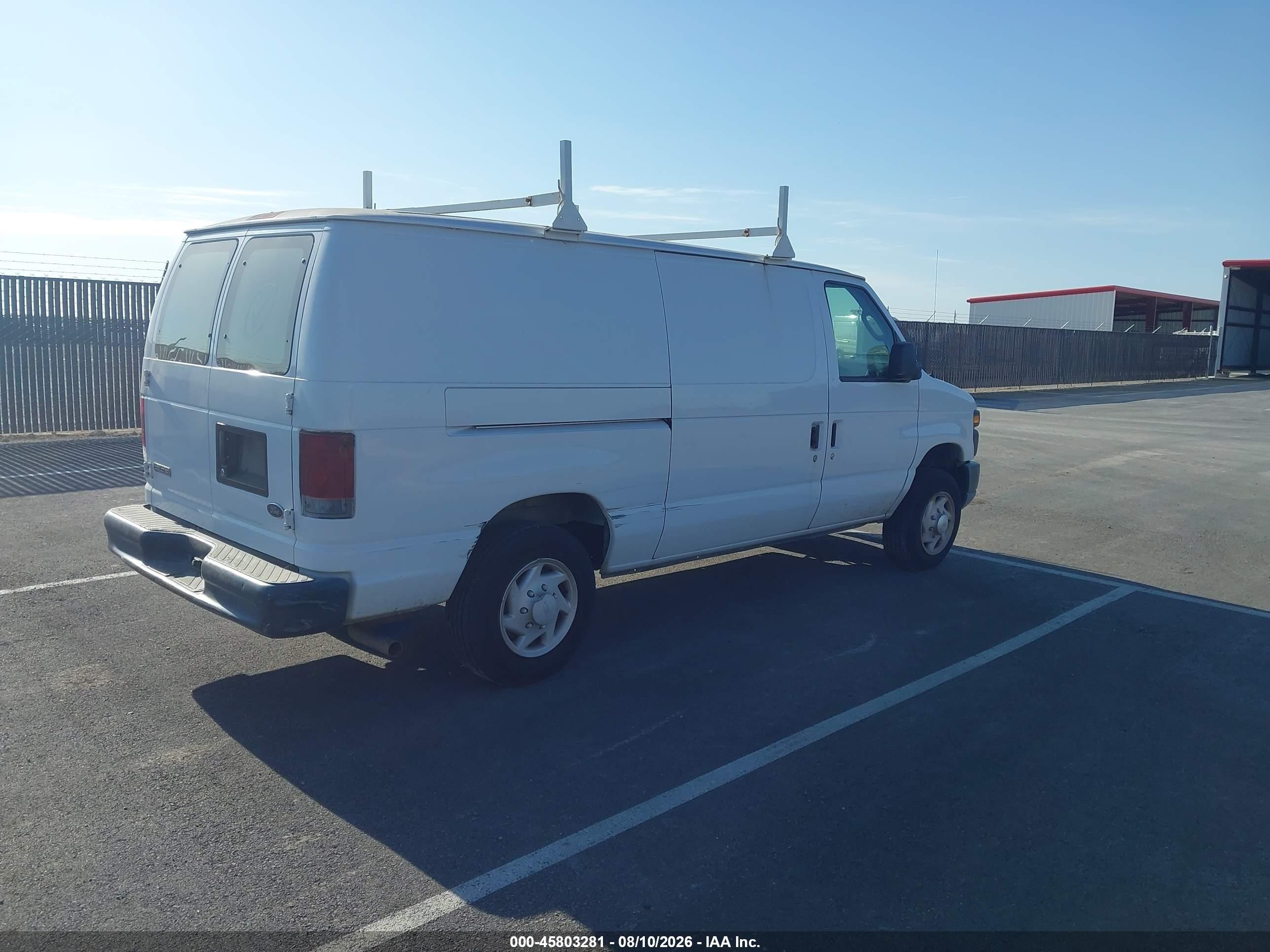 2008 Ford E-150 Commercial/recreational White vin: 1FTNE14WX8DA37119