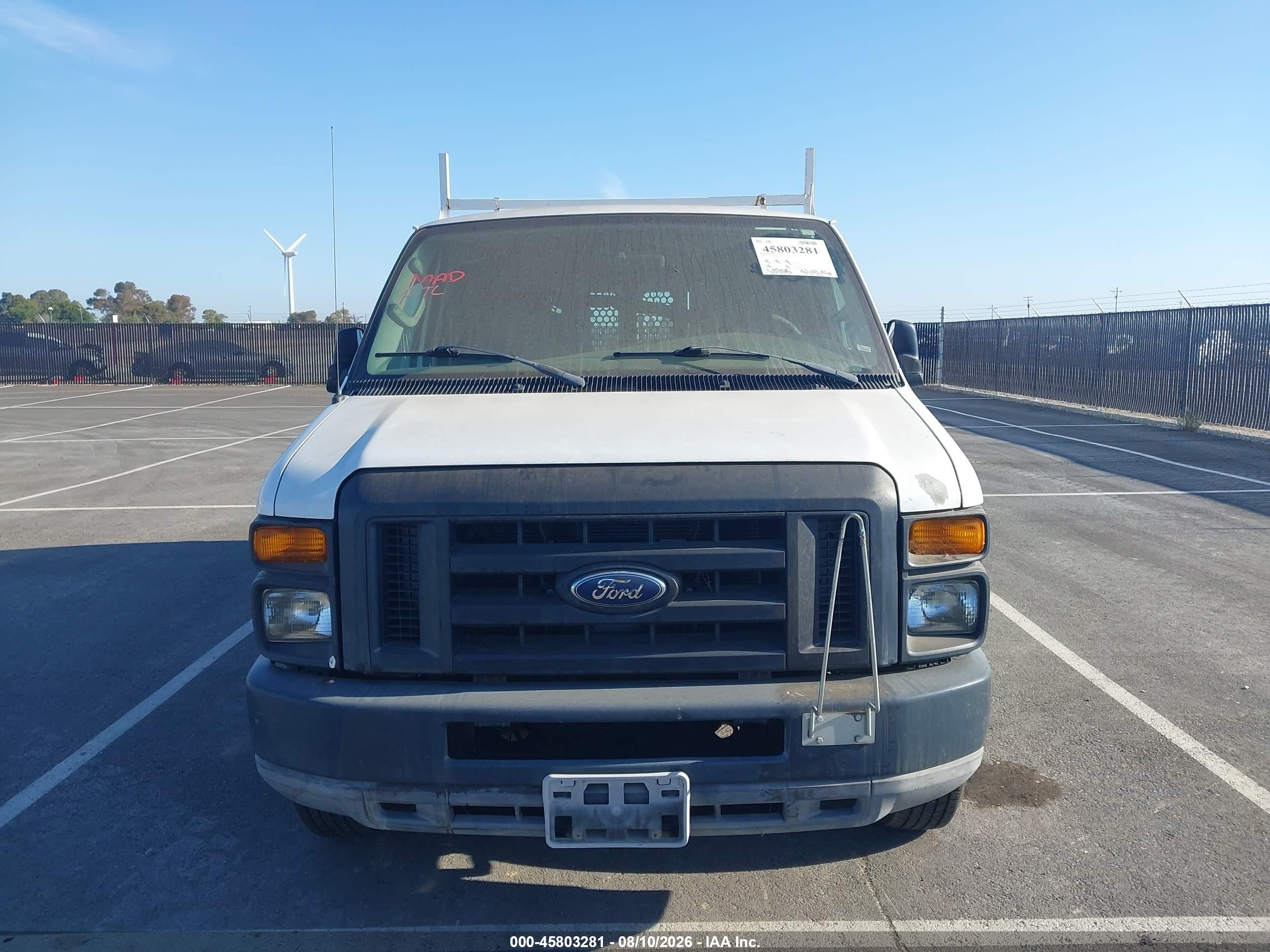 2008 Ford E-150 Commercial/recreational White vin: 1FTNE14WX8DA37119