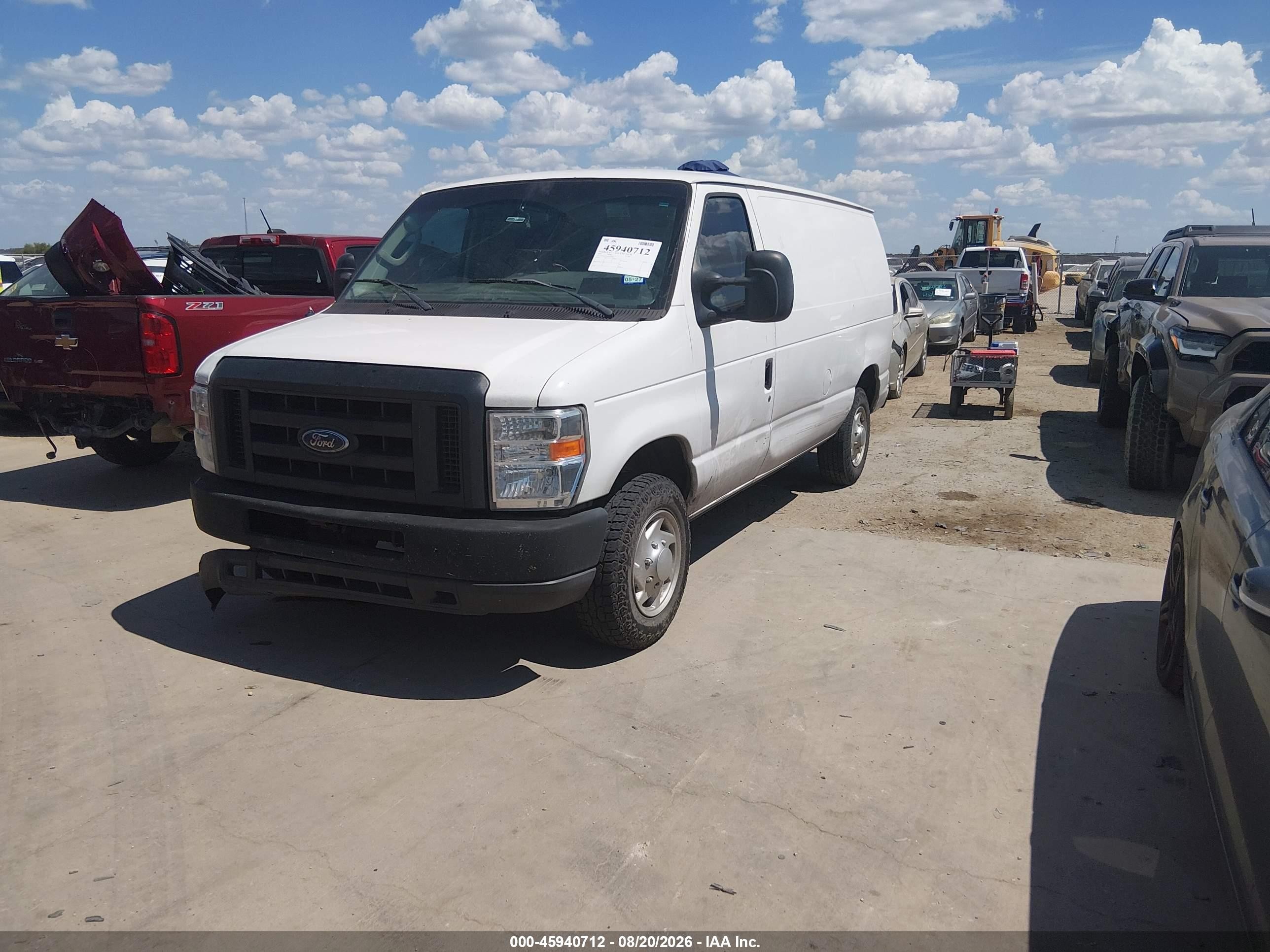 2009 Ford E-150 Commercial/recreational White vin: 1FTNE14WX9DA47876