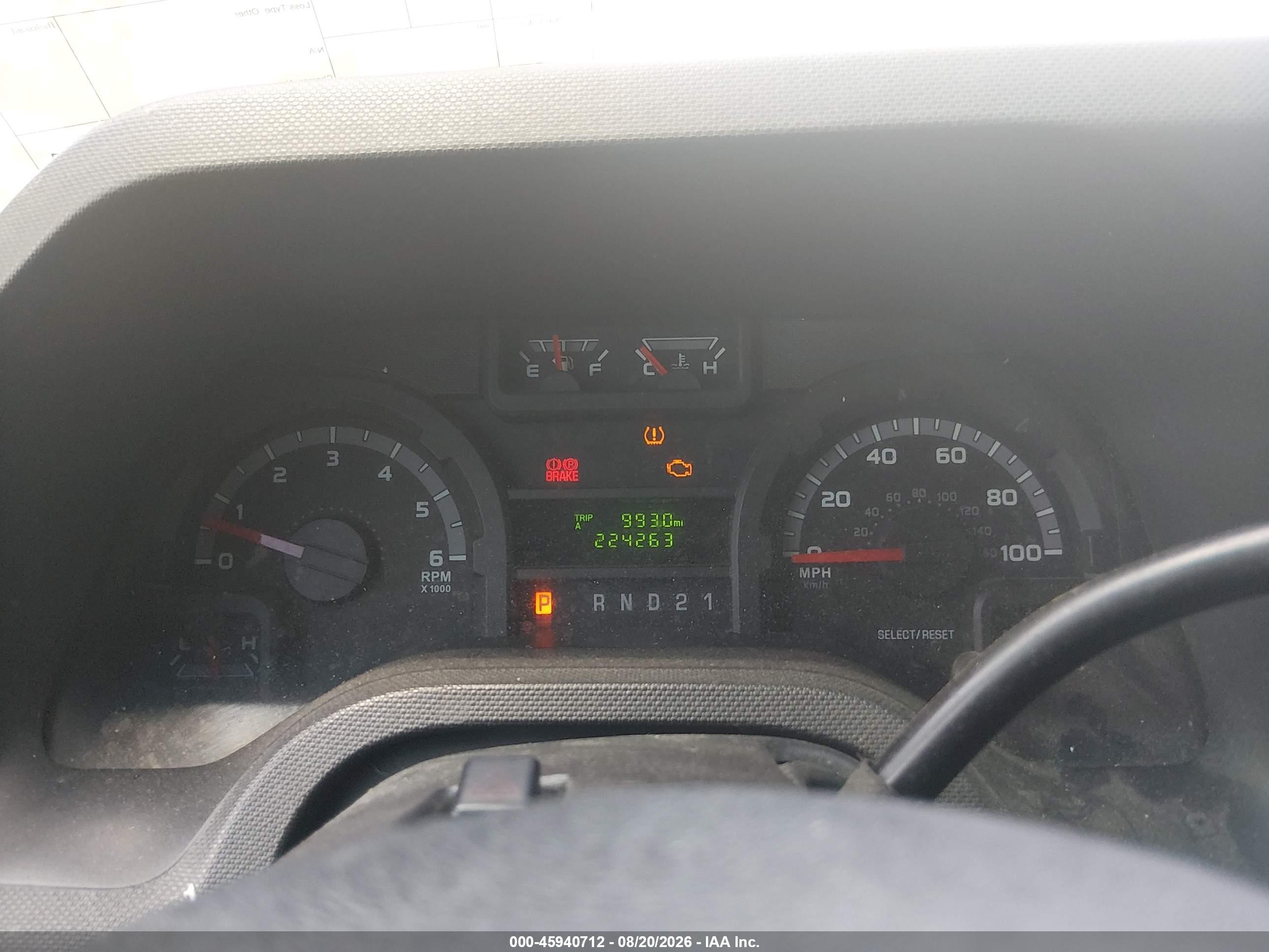 2009 Ford E-150 Commercial/recreational White vin: 1FTNE14WX9DA47876