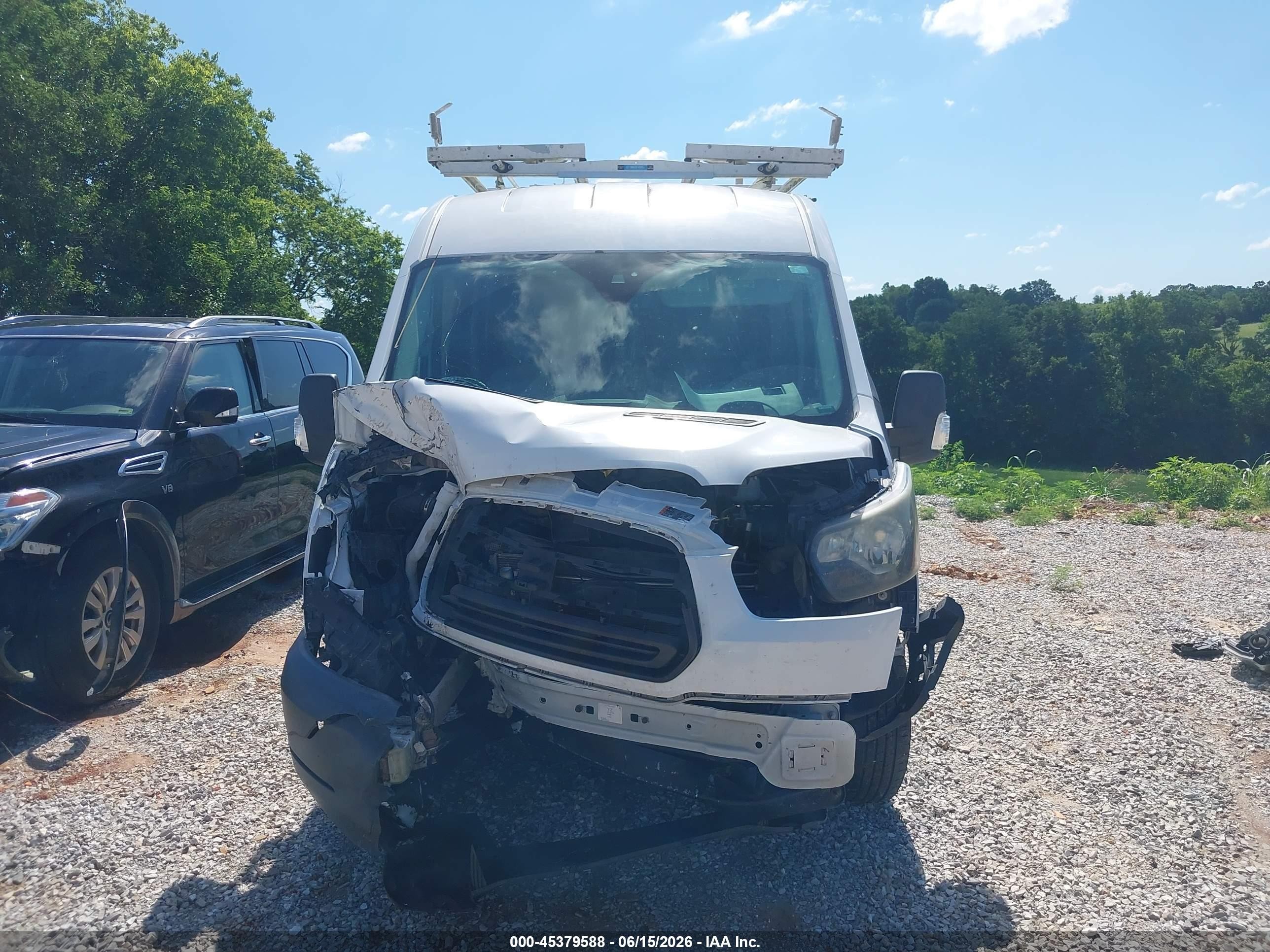 2015 Ford Transit-150   White vin: 1FTNE1CM9FKA84859